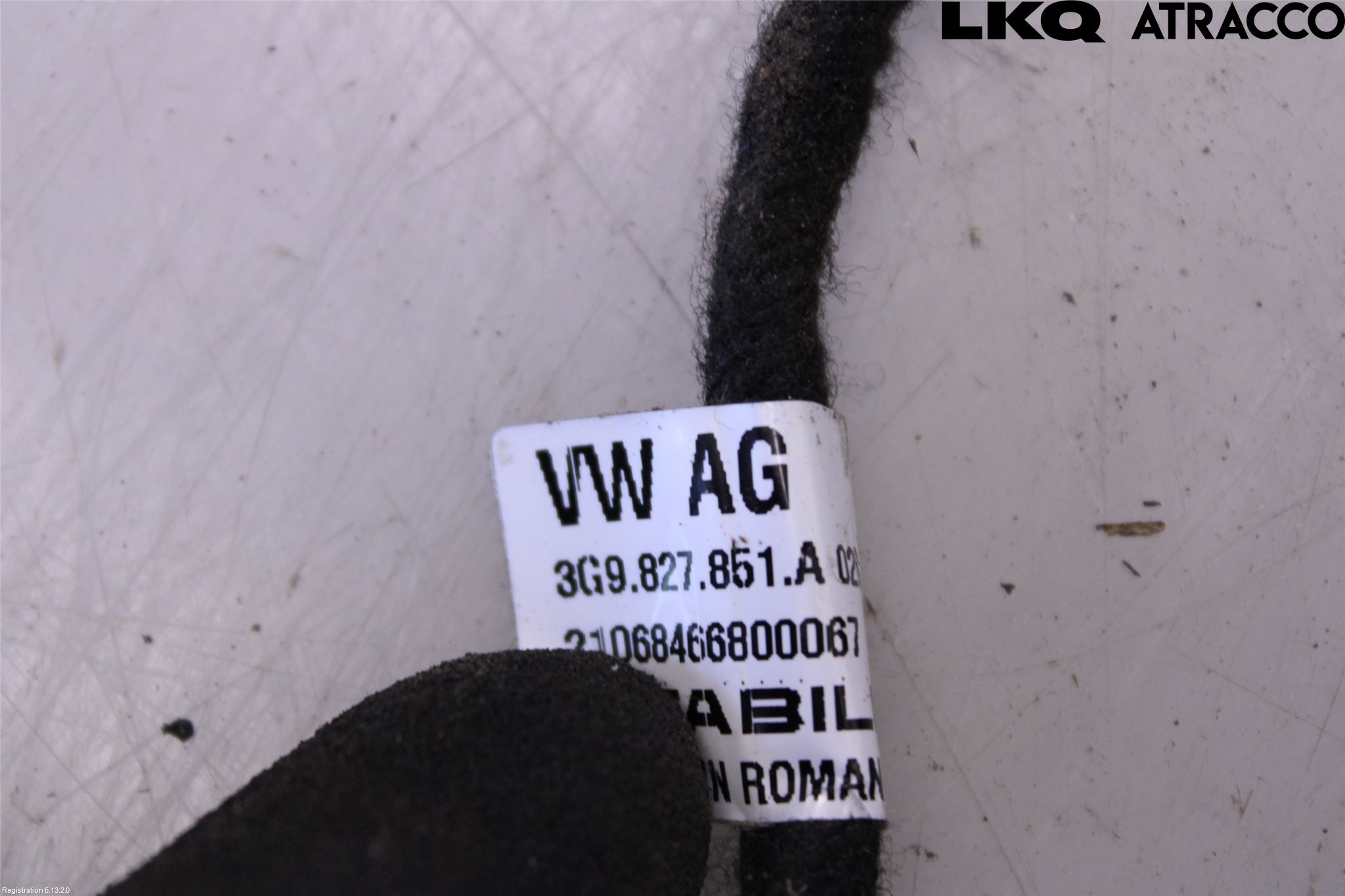 Volkswagen VW PASSAT 15-19 Bakluckeöppnare Automatisk