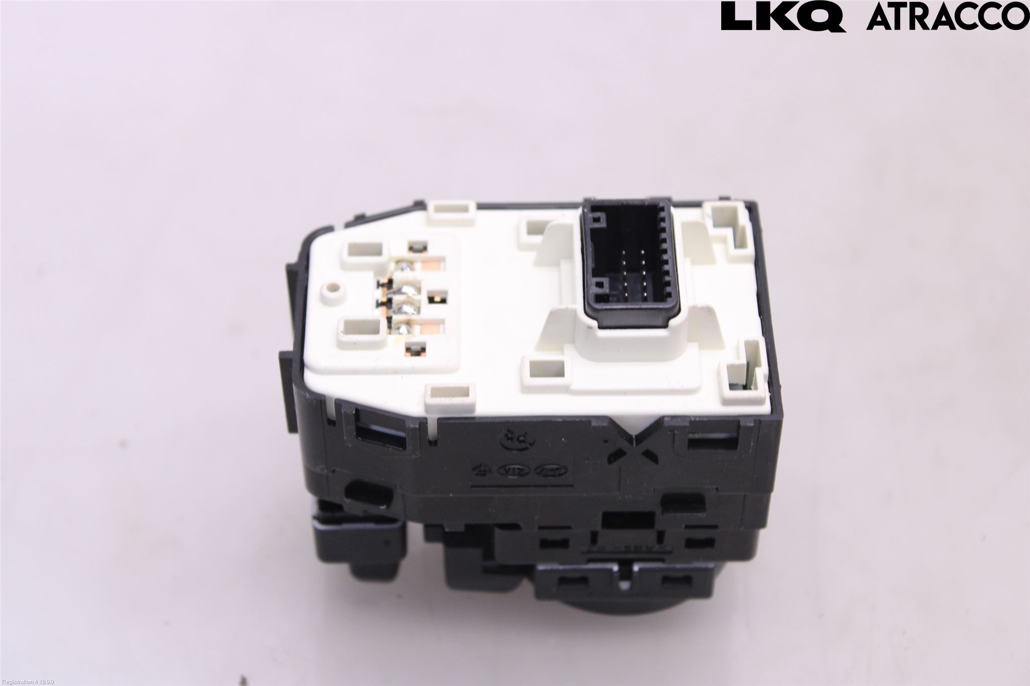 Kia STONIC 18->> Strömställare Spegel