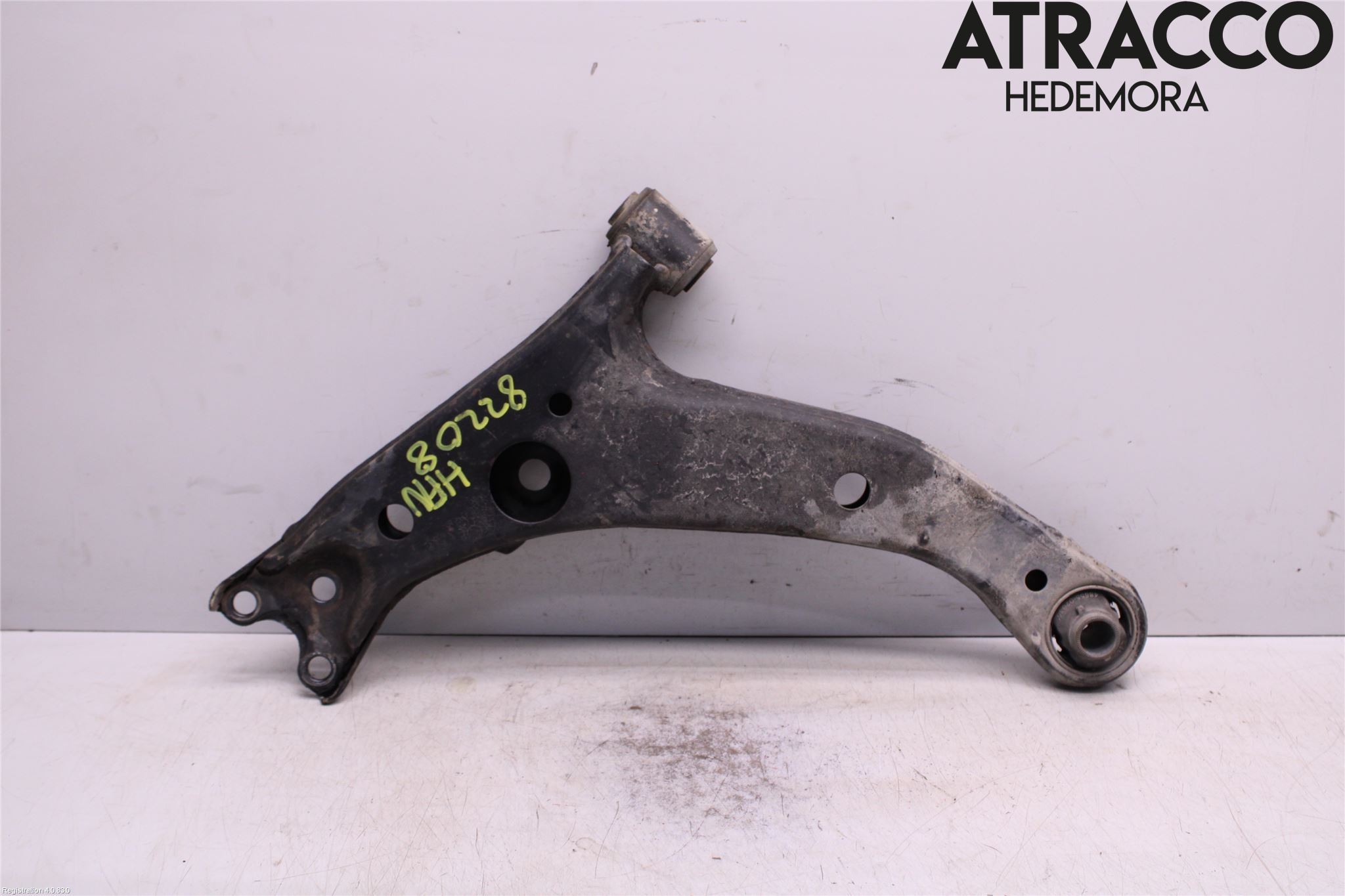 Toyota COROLLA 98-01 Bärarm Fram Undre Hö