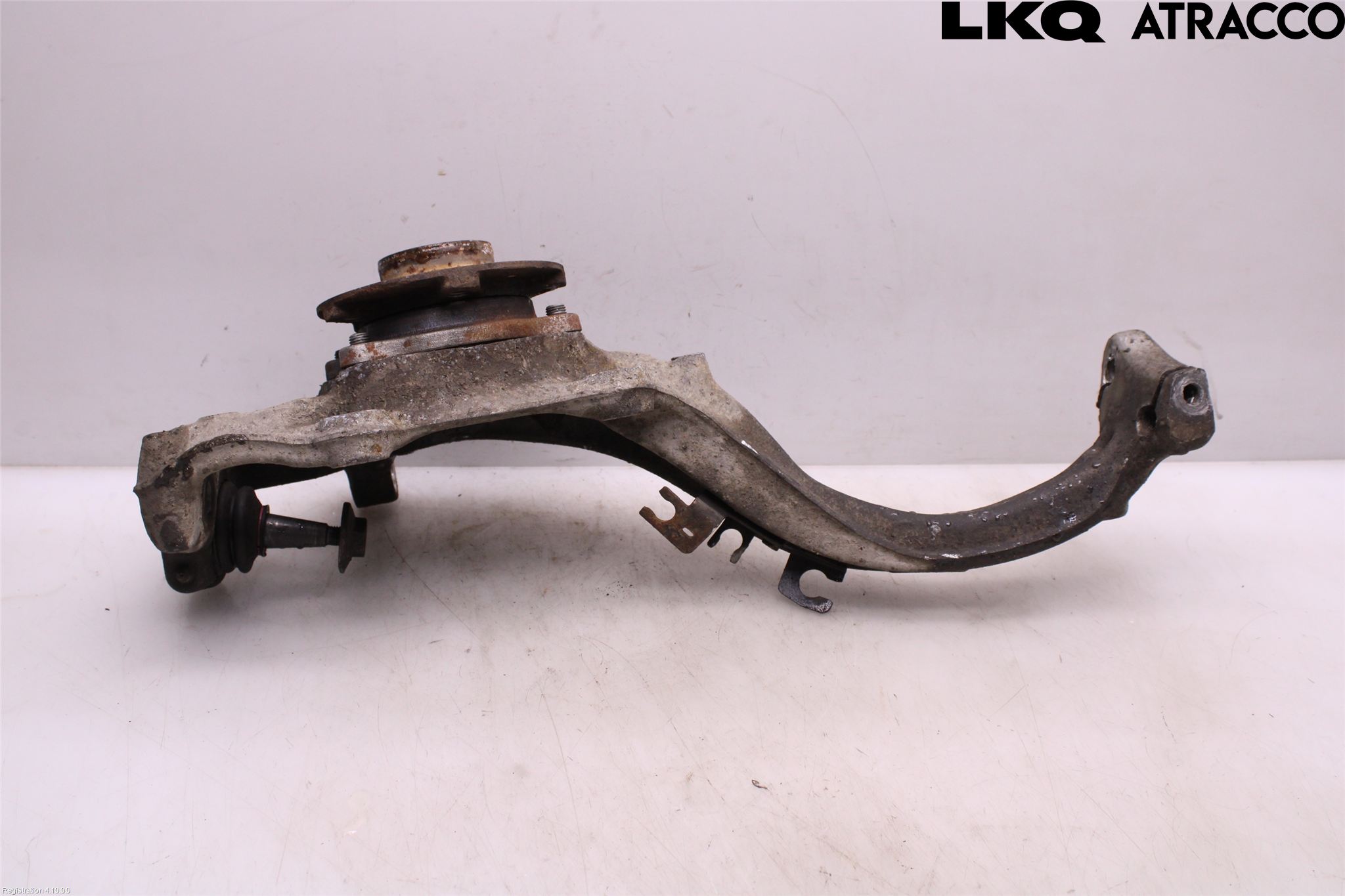 Audi A4/S4 08-11 Styrspindel Lagerhus Vä