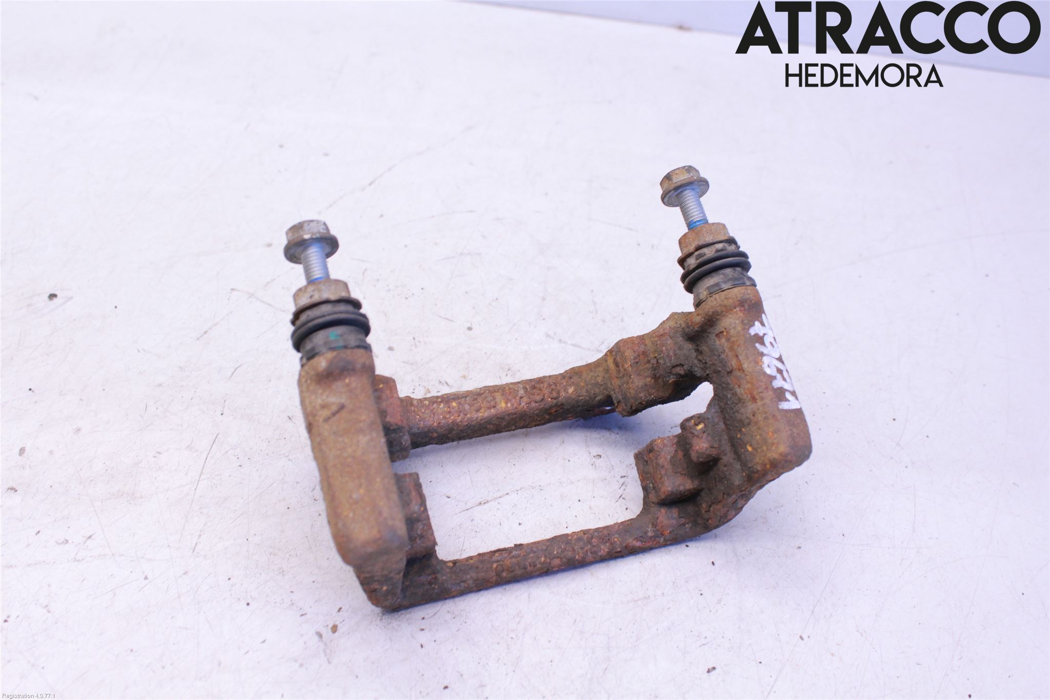 Mazda 6 13- Bromsokshållare