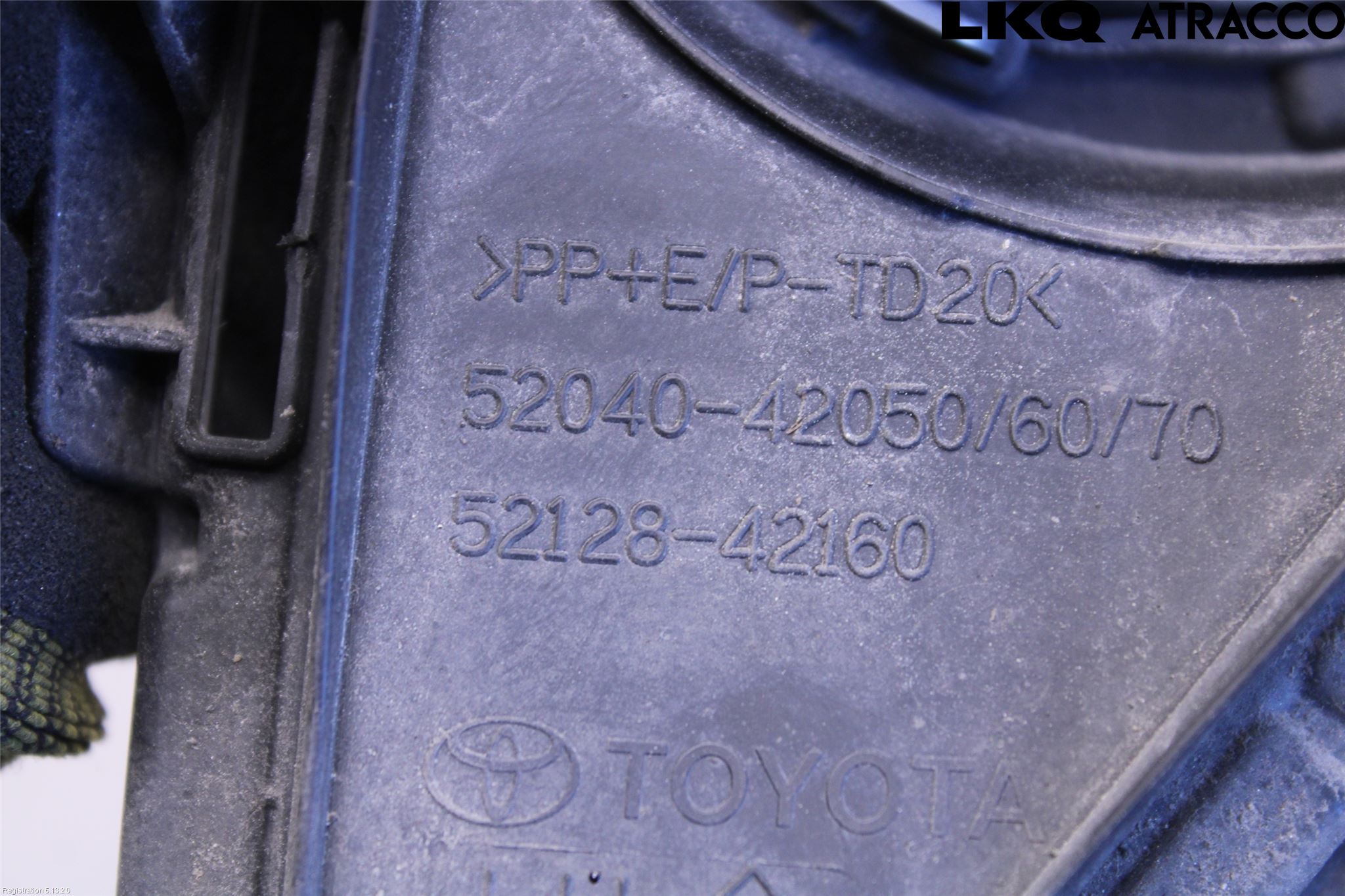 Toyota RAV4 13-18 Dimljussarg Fram