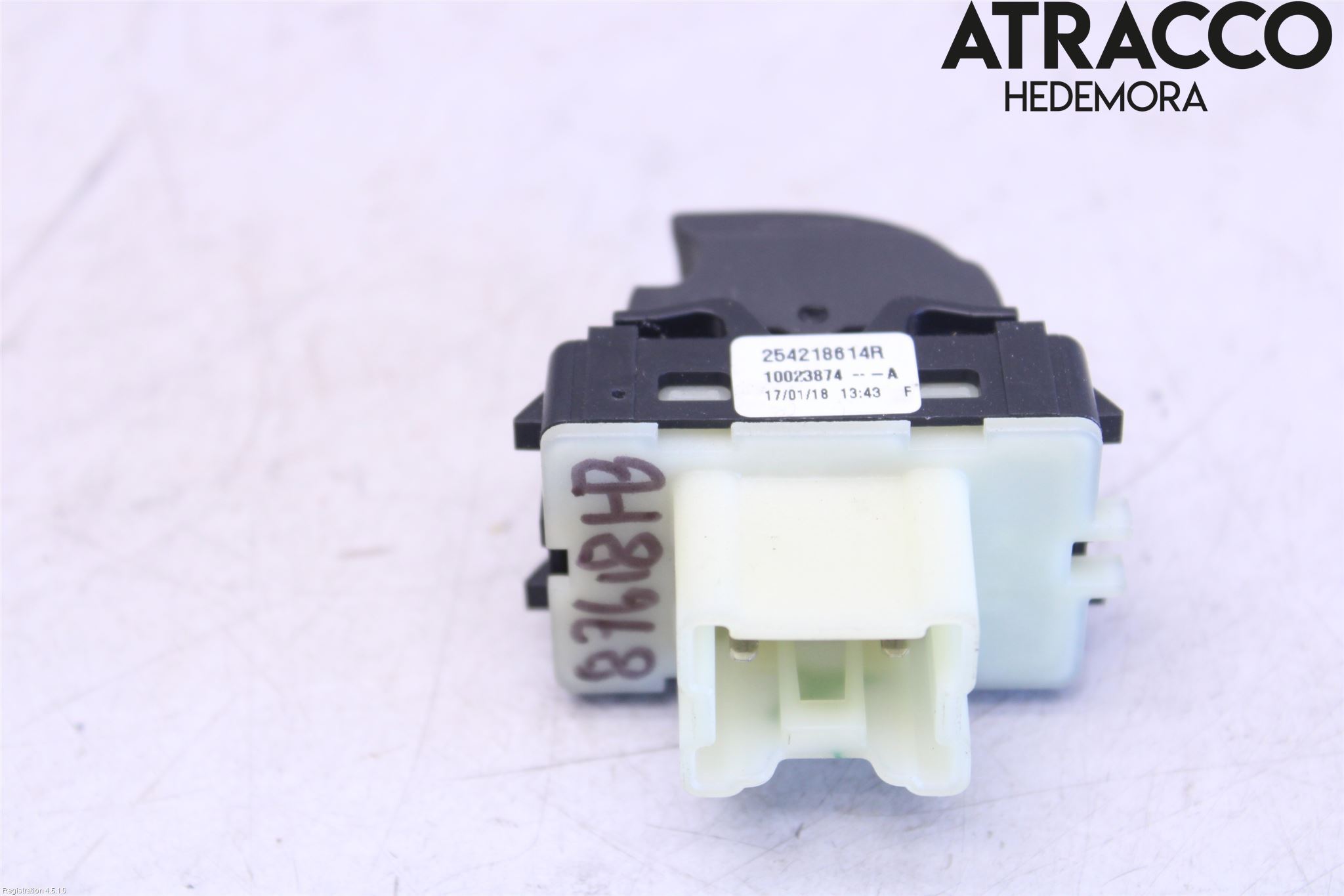 Dacia DUSTER 18-24 Strömställare Elhiss