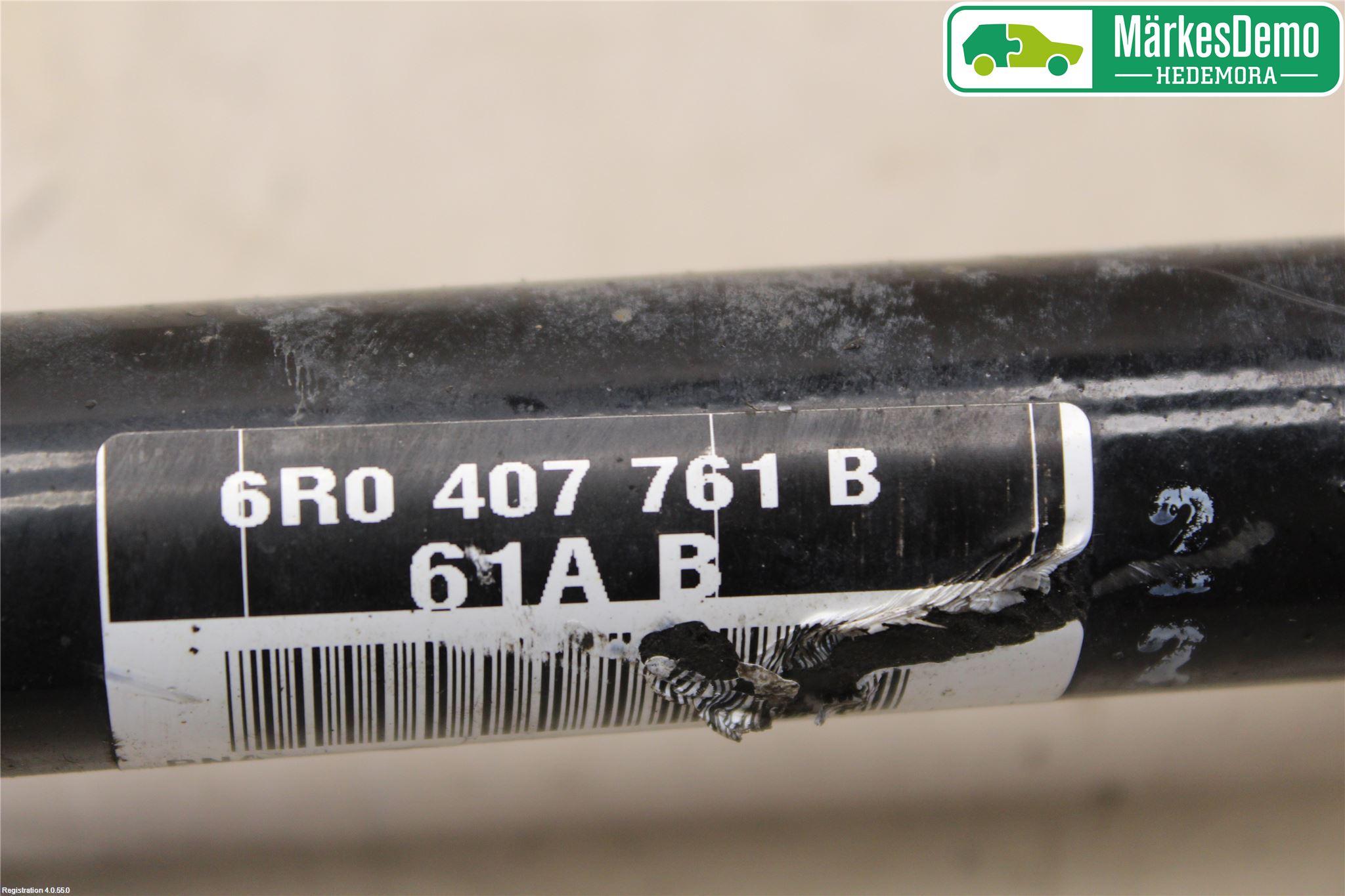 Volkswagen VW POLO 10-17 Drivaxel Fram Vänster