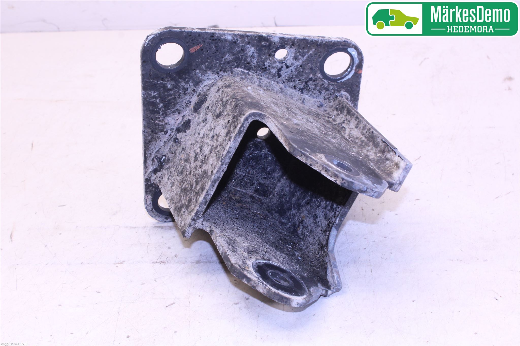 Peugeot PARTNER 16-18 Stötfångarbärjärn Bak