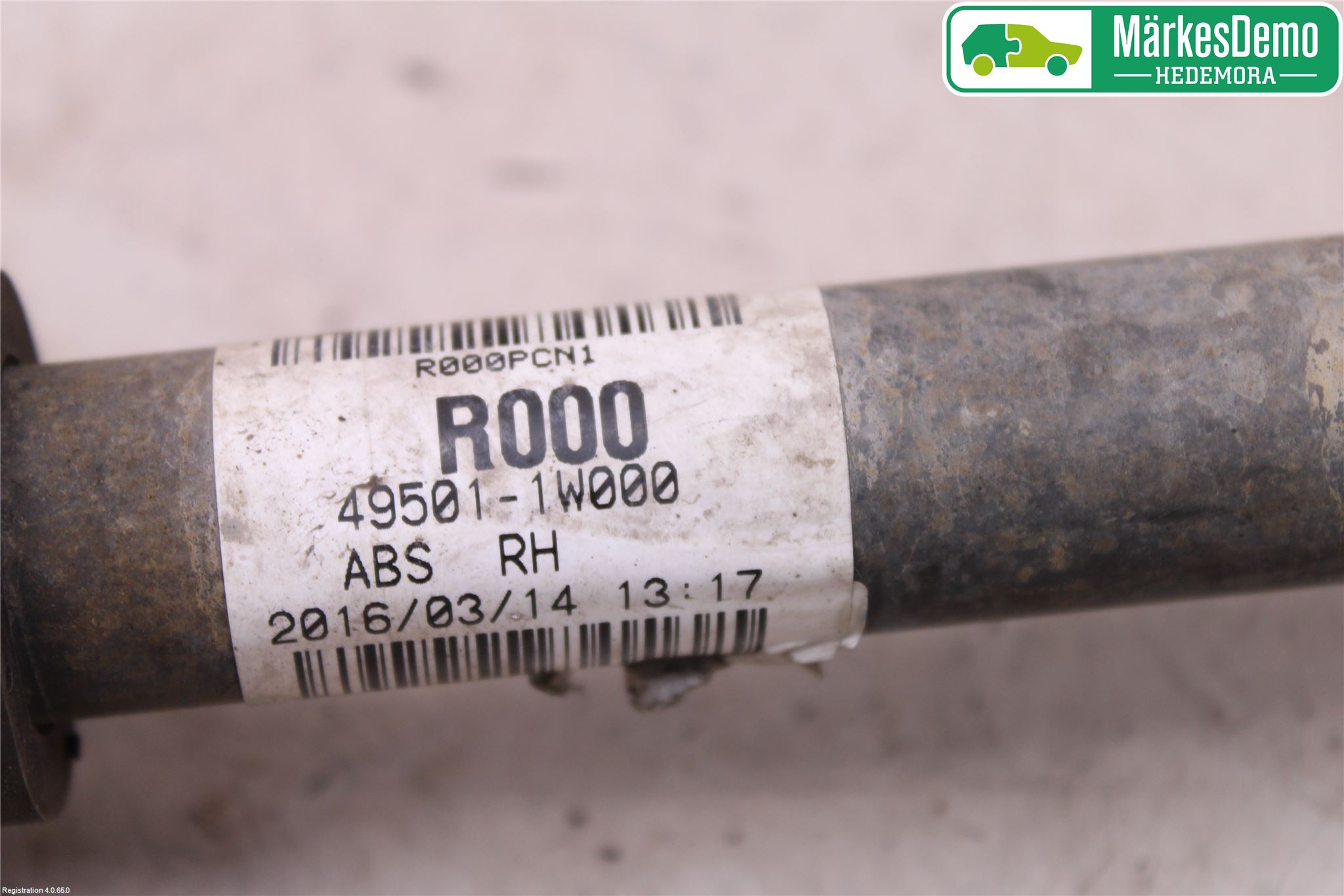 Kia RIO 12-16 Drivaxel Fram Höger