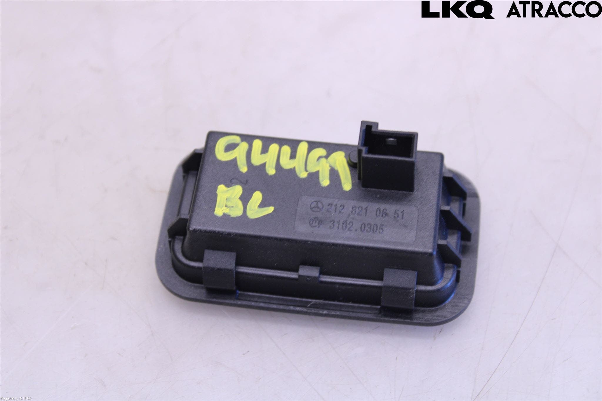 Mercedes-Benz MB ML/GLE-KLASS (W166) 12-18 Strömställare Baklucka