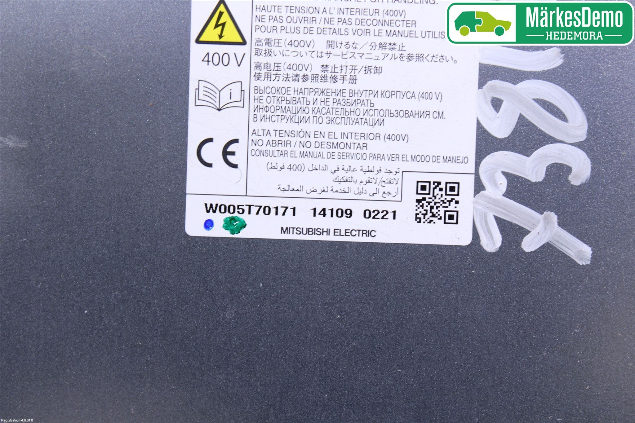 Mitsubishi OUTLANDER 13-21 Batteriladdare Högspänning