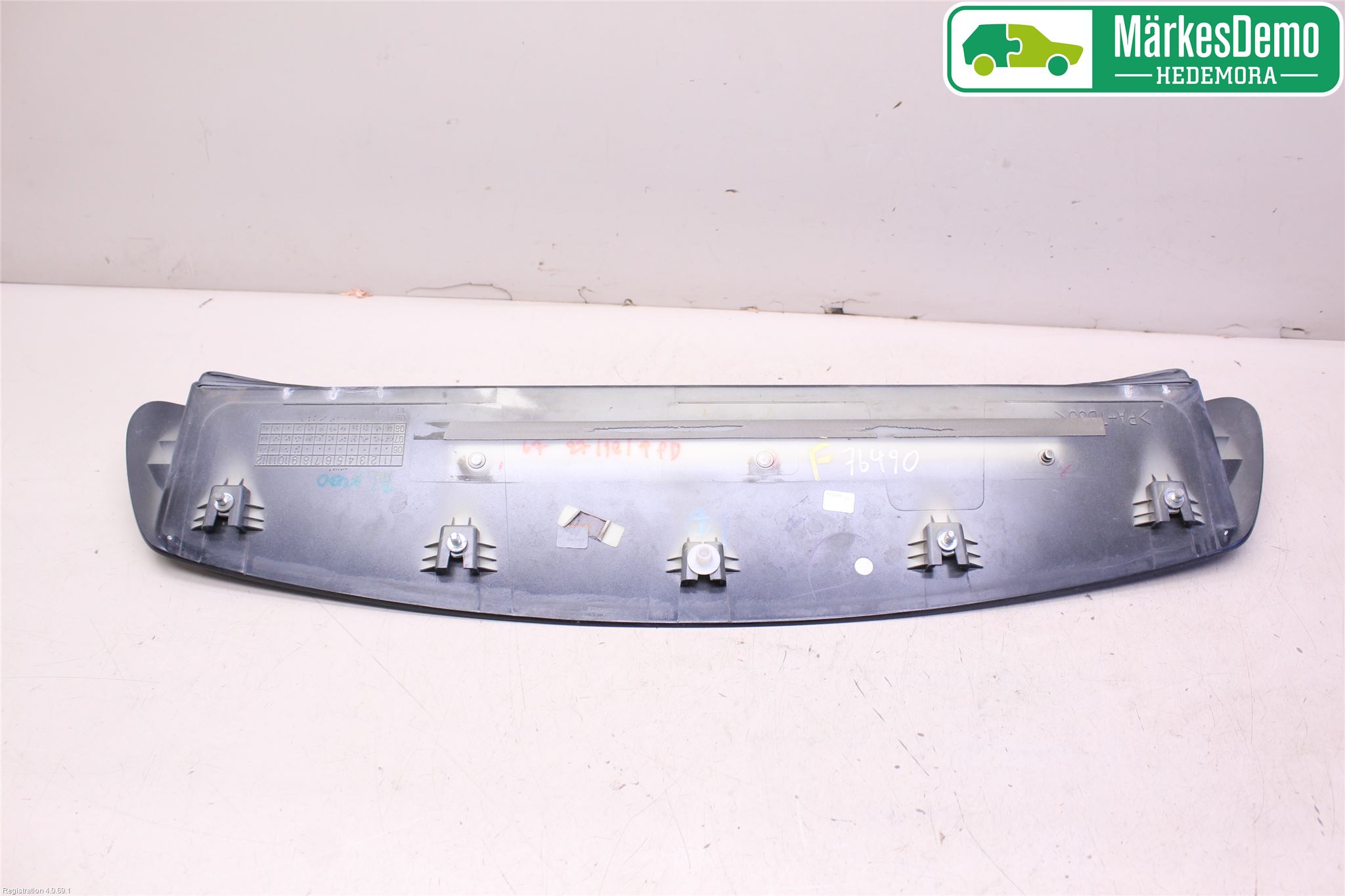 Isuzu D-MAX Huv Luftintag