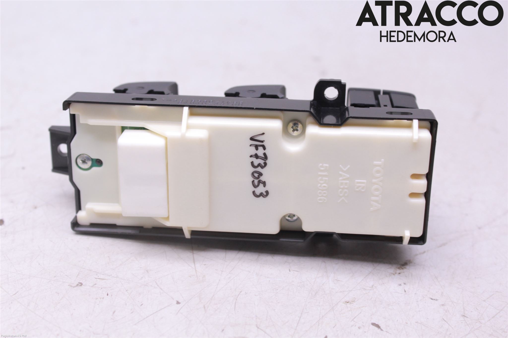 Lexus UX/300e 19- Strömställare Elhiss