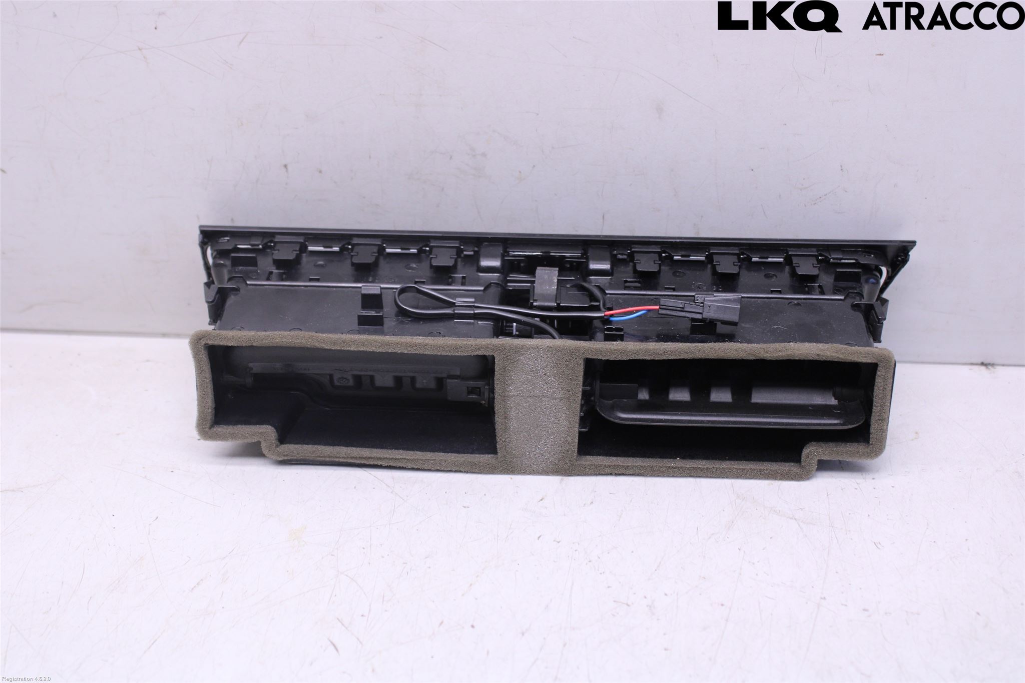 Audi A5 07-16 Defrosterkanal-Munstycke