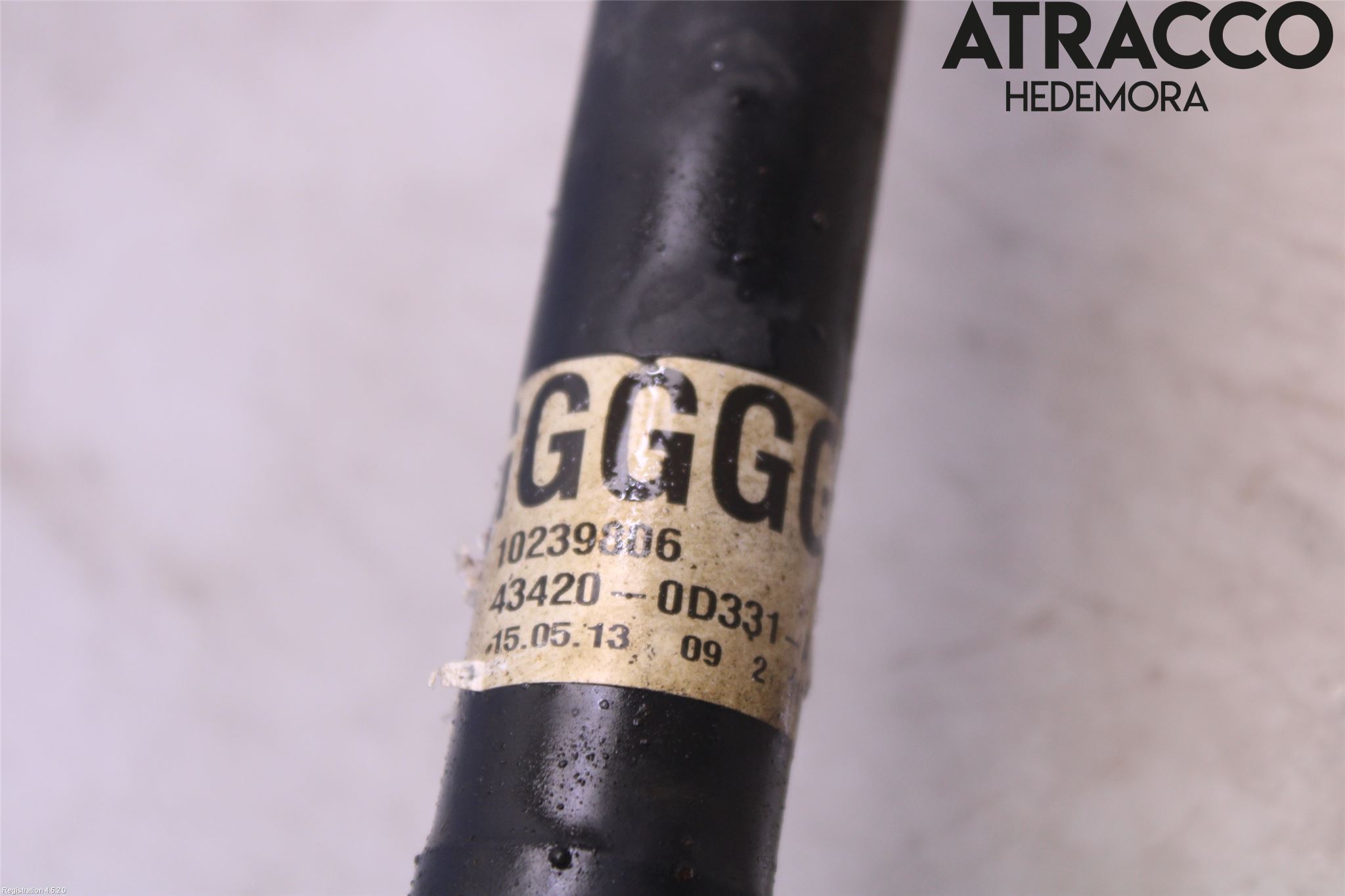 Toyota YARIS XP130 12-14 Drivaxel Fram Vänster