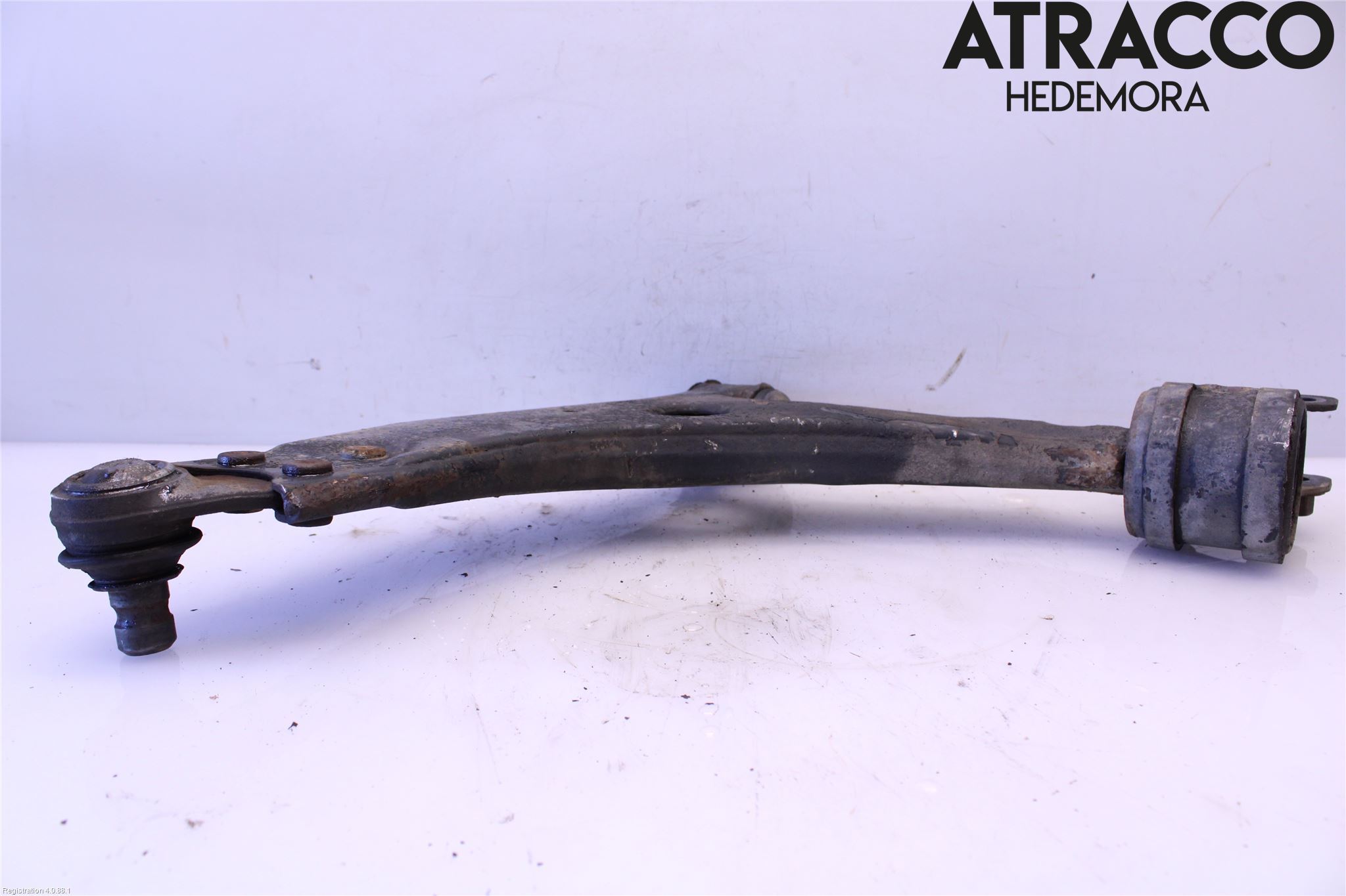 Ford KUGA 08-12 Bärarm Fram Undre Hö