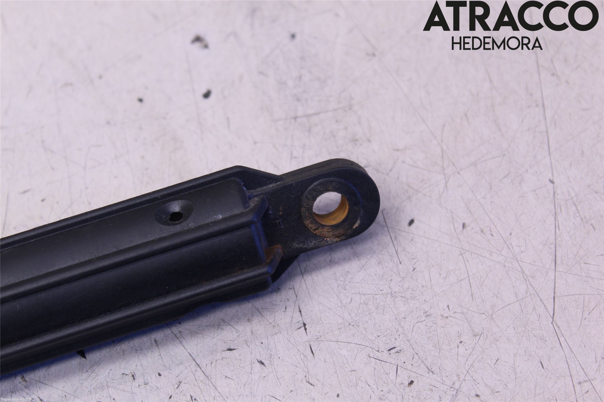 Audi 100/S4     91-94 Gasfjäder Motorhuv