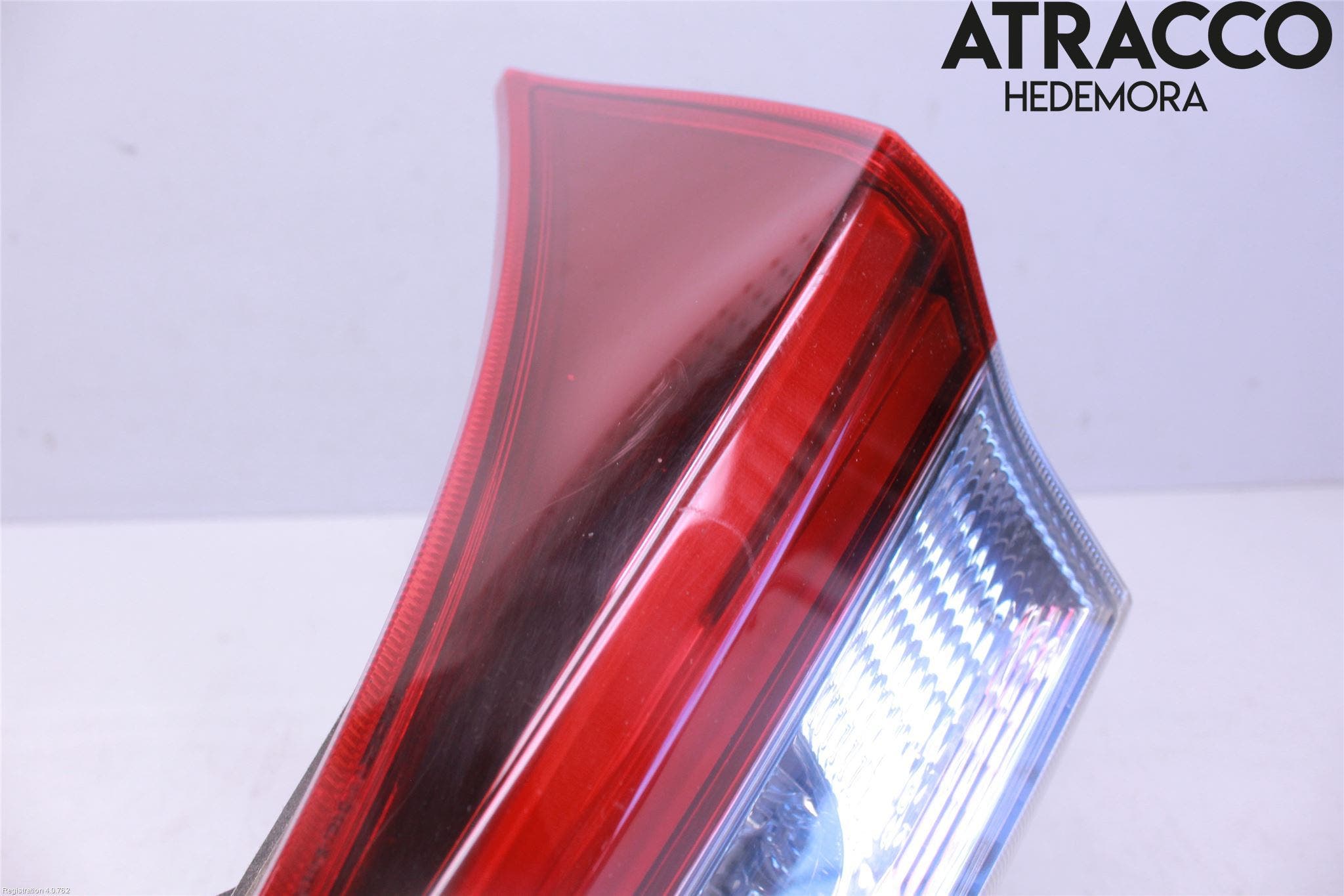 Toyota AURIS 13-19 Bakljus Lucka Hö