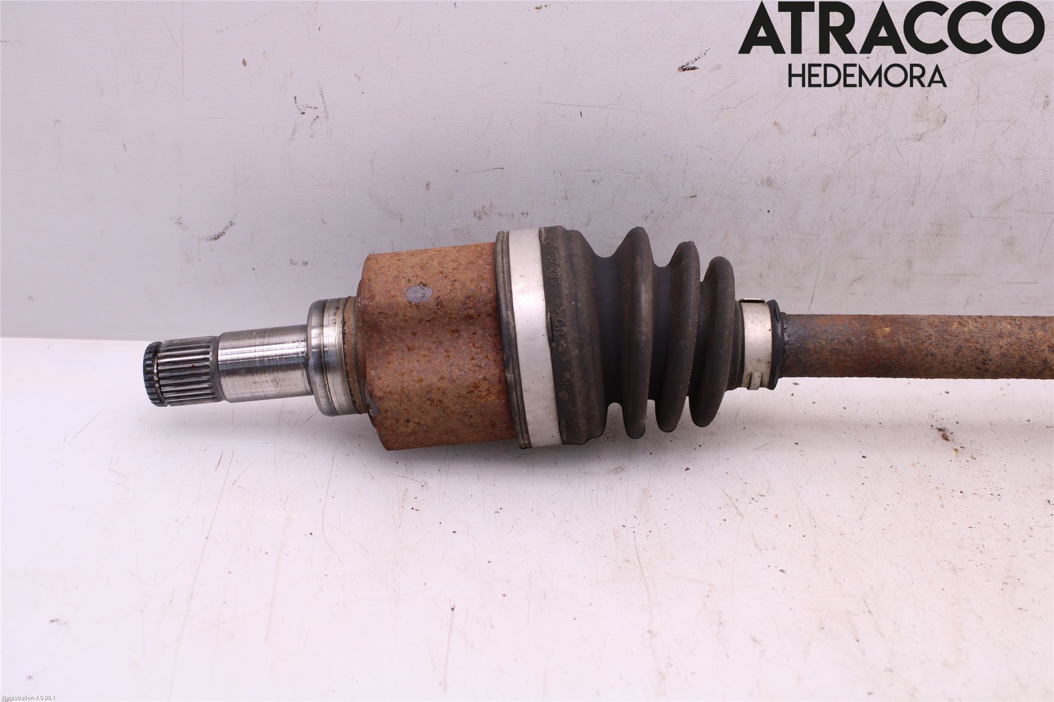 Volkswagen VW UP! / E-UP! Drivaxel Fram Vänster