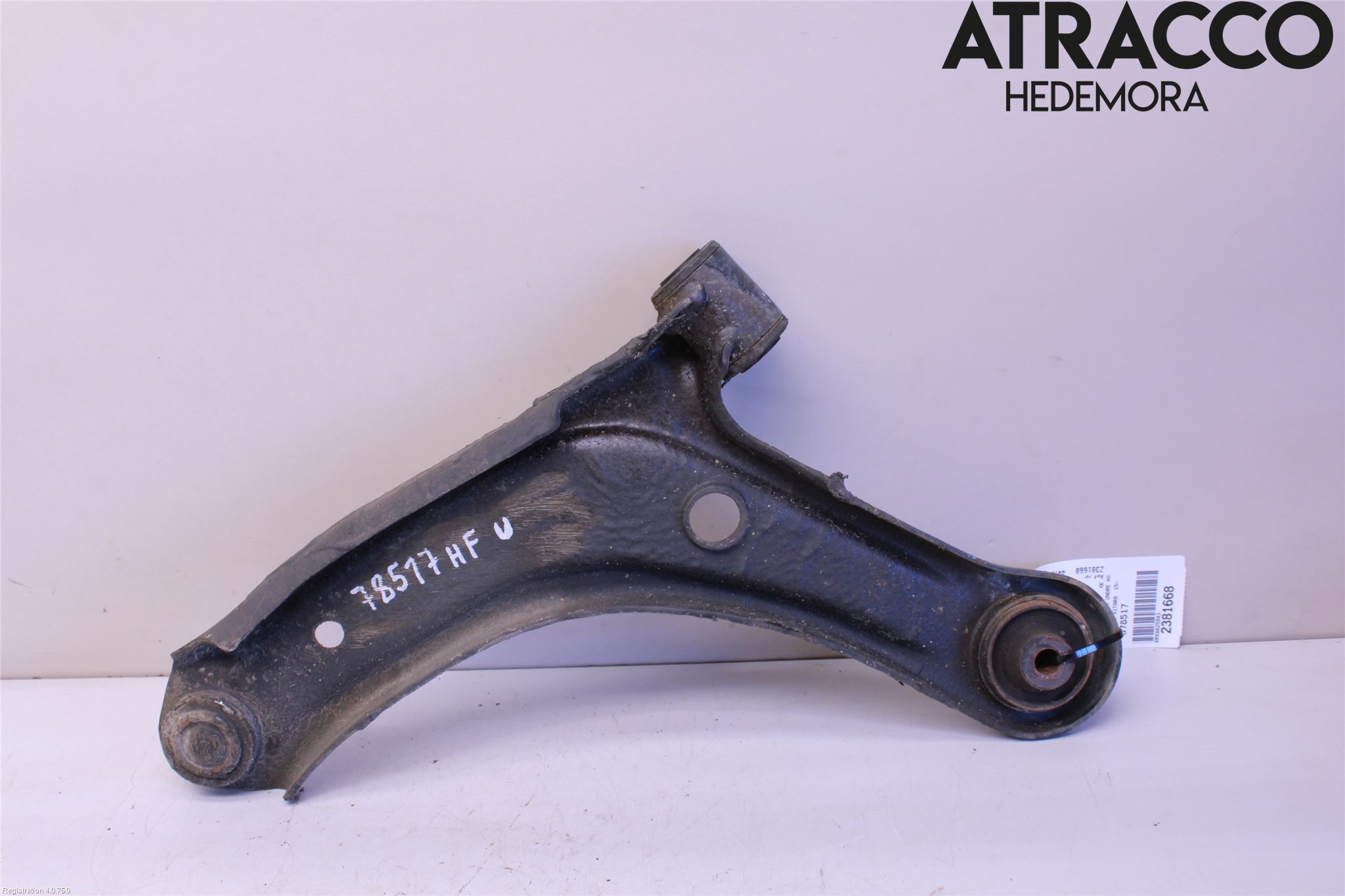 Suzuki VITARA 15- Bärarm Fram Undre Hö