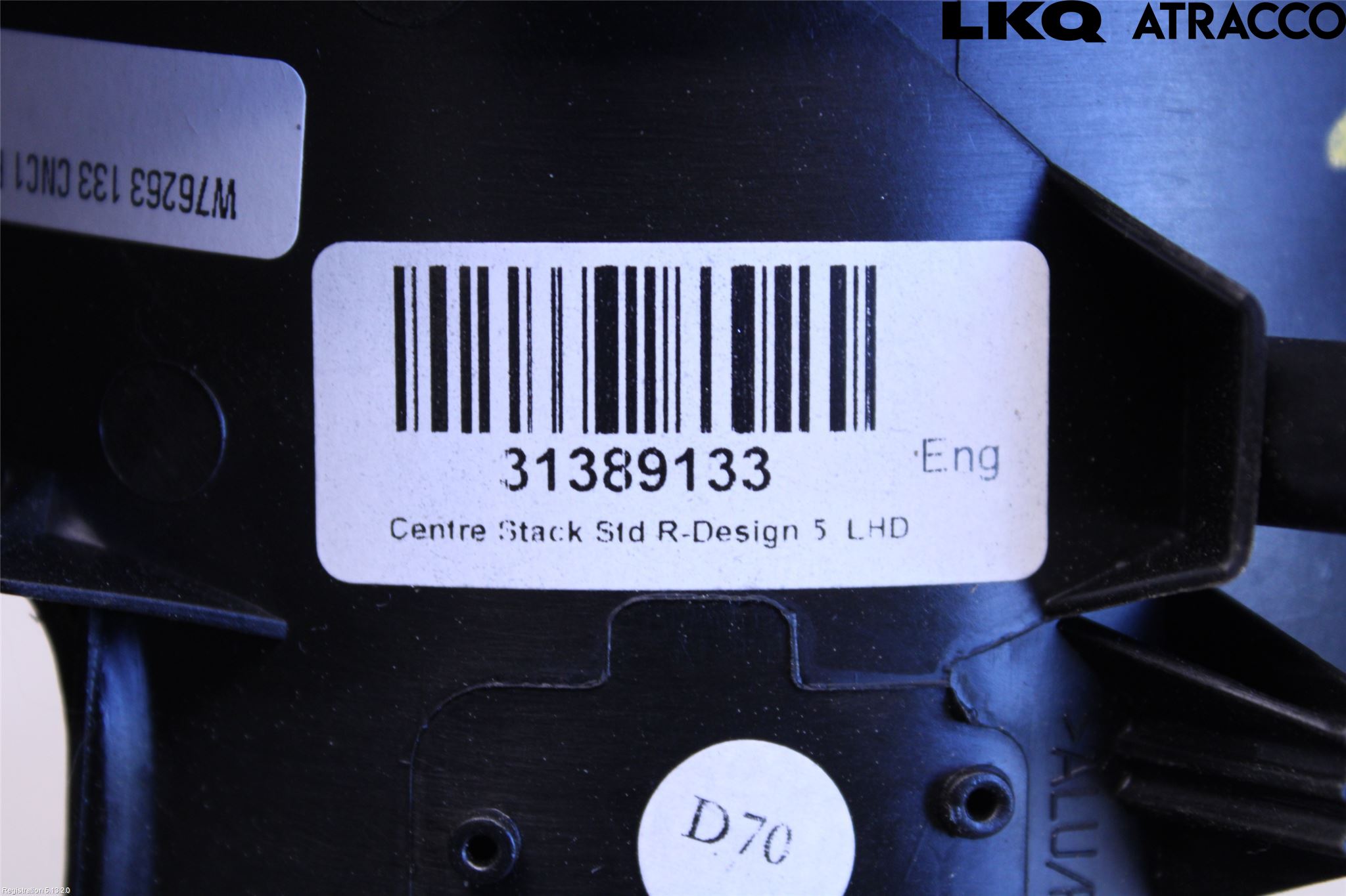 Volvo V60 14-18 Instrumentkonsoll Mitt