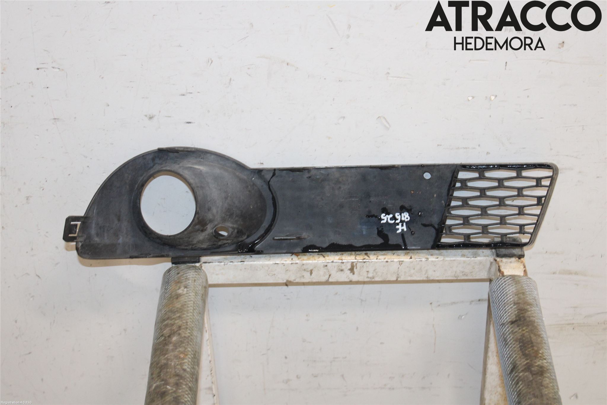 Saab 9-5     06-10 Dimljussarg Fram