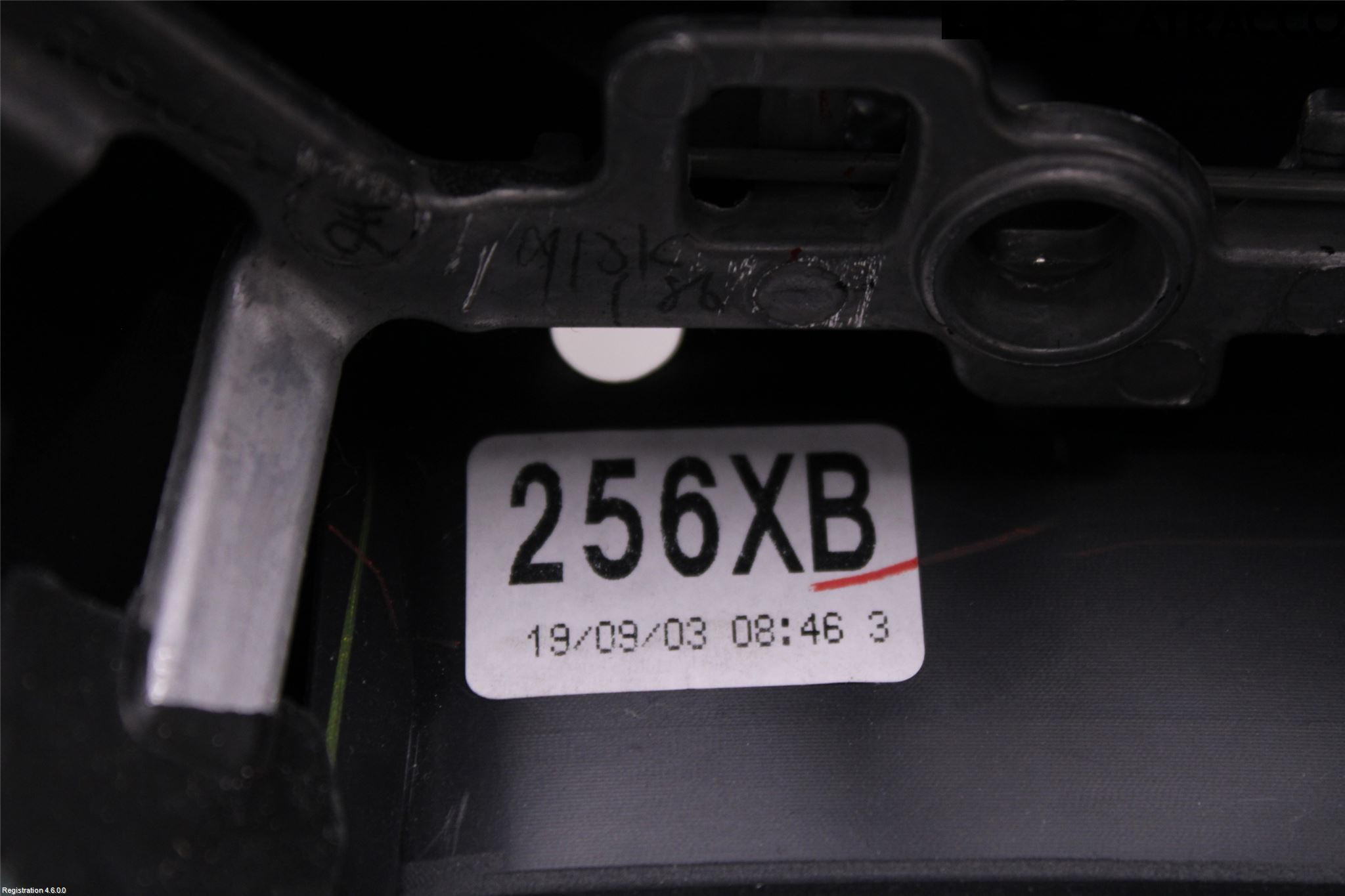 Mitsubishi OUTLANDER 13-21 Ratt