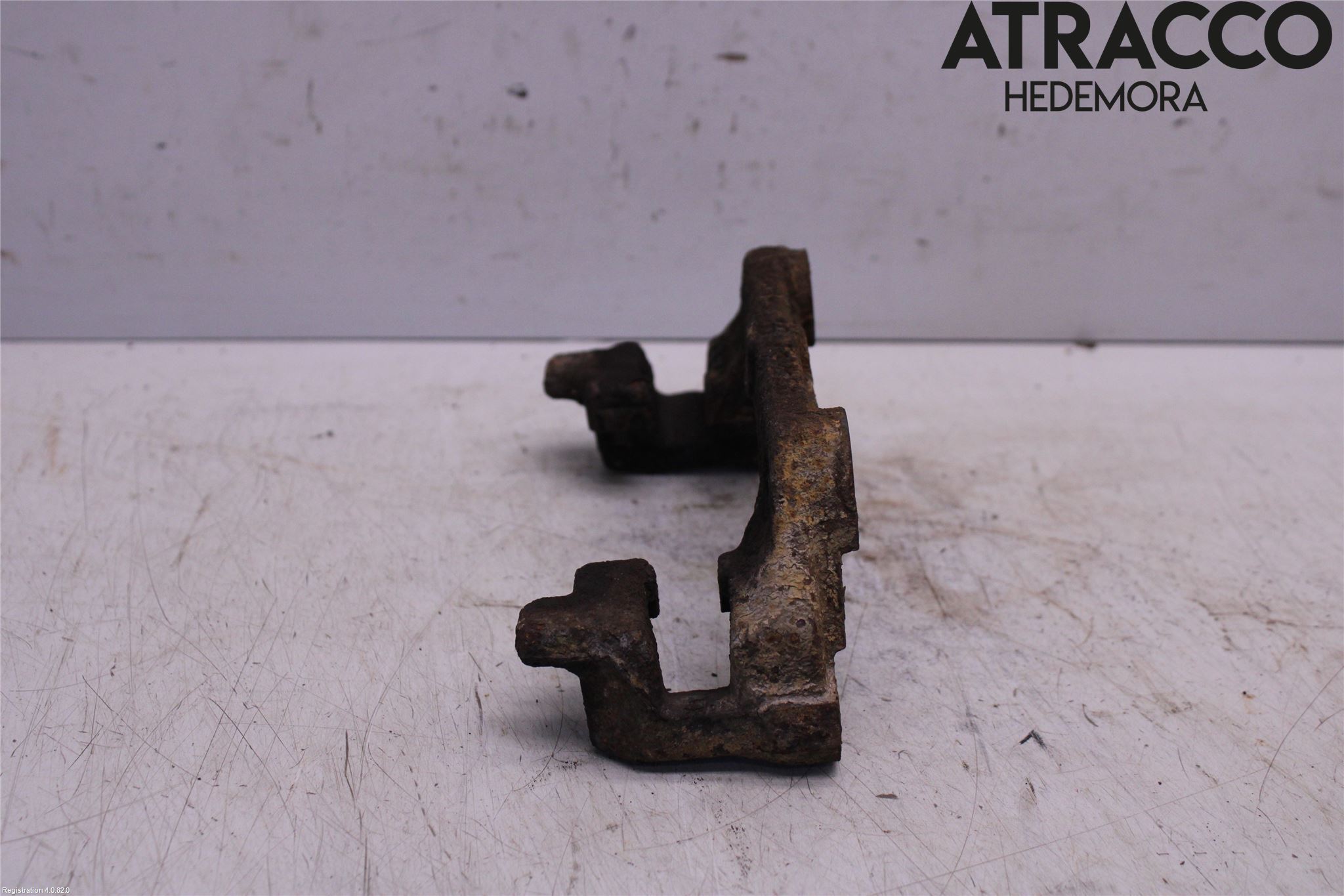 Ford KUGA 13-16 Bromsokshållare