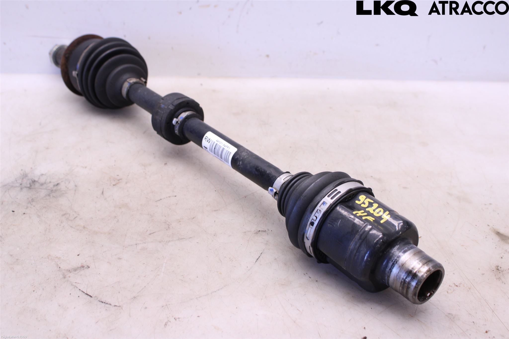 Suzuki VITARA 15- Drivaxel Fram Höger