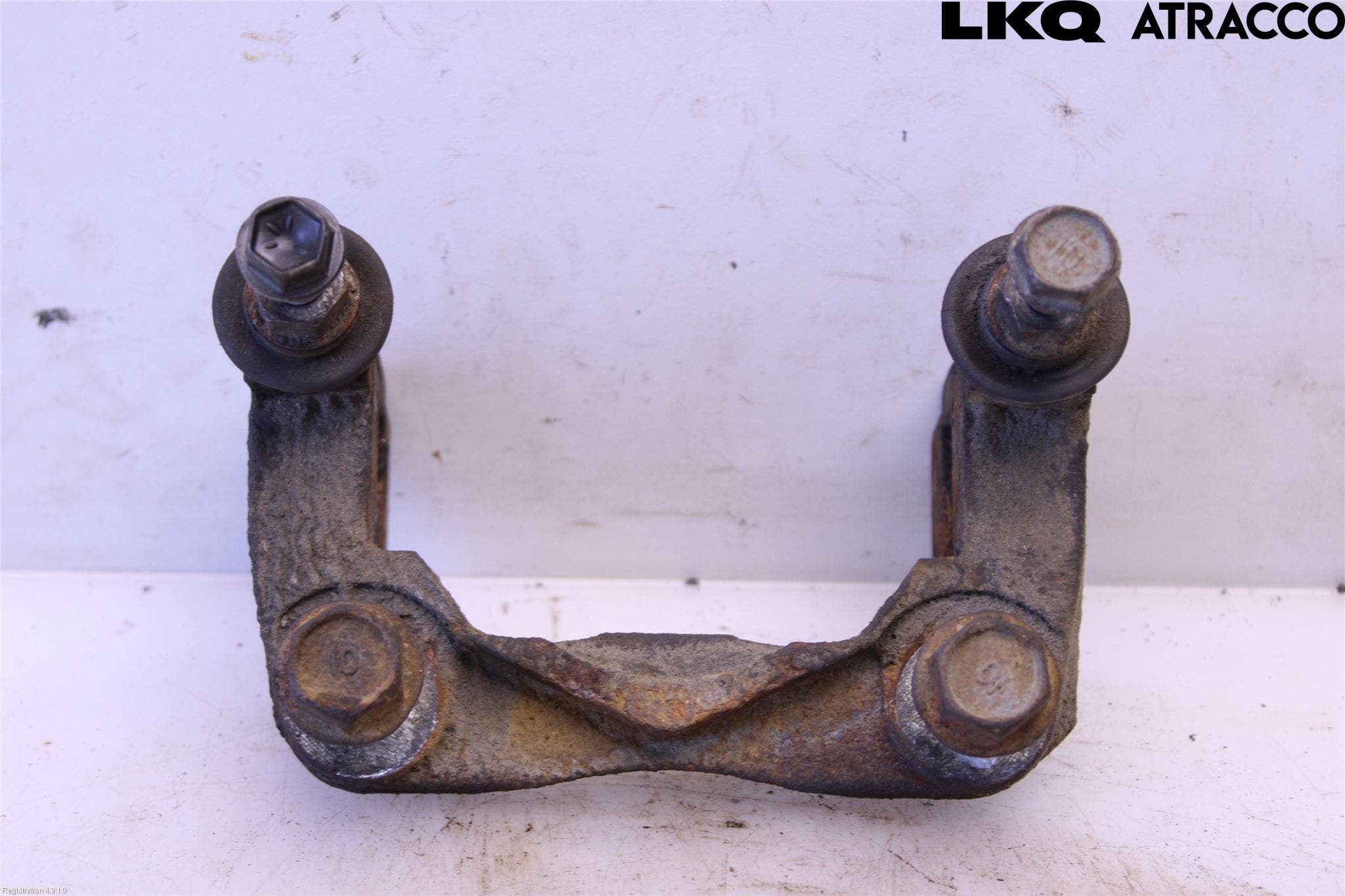 Toyota RAV4 13-18 Bromsokshållare