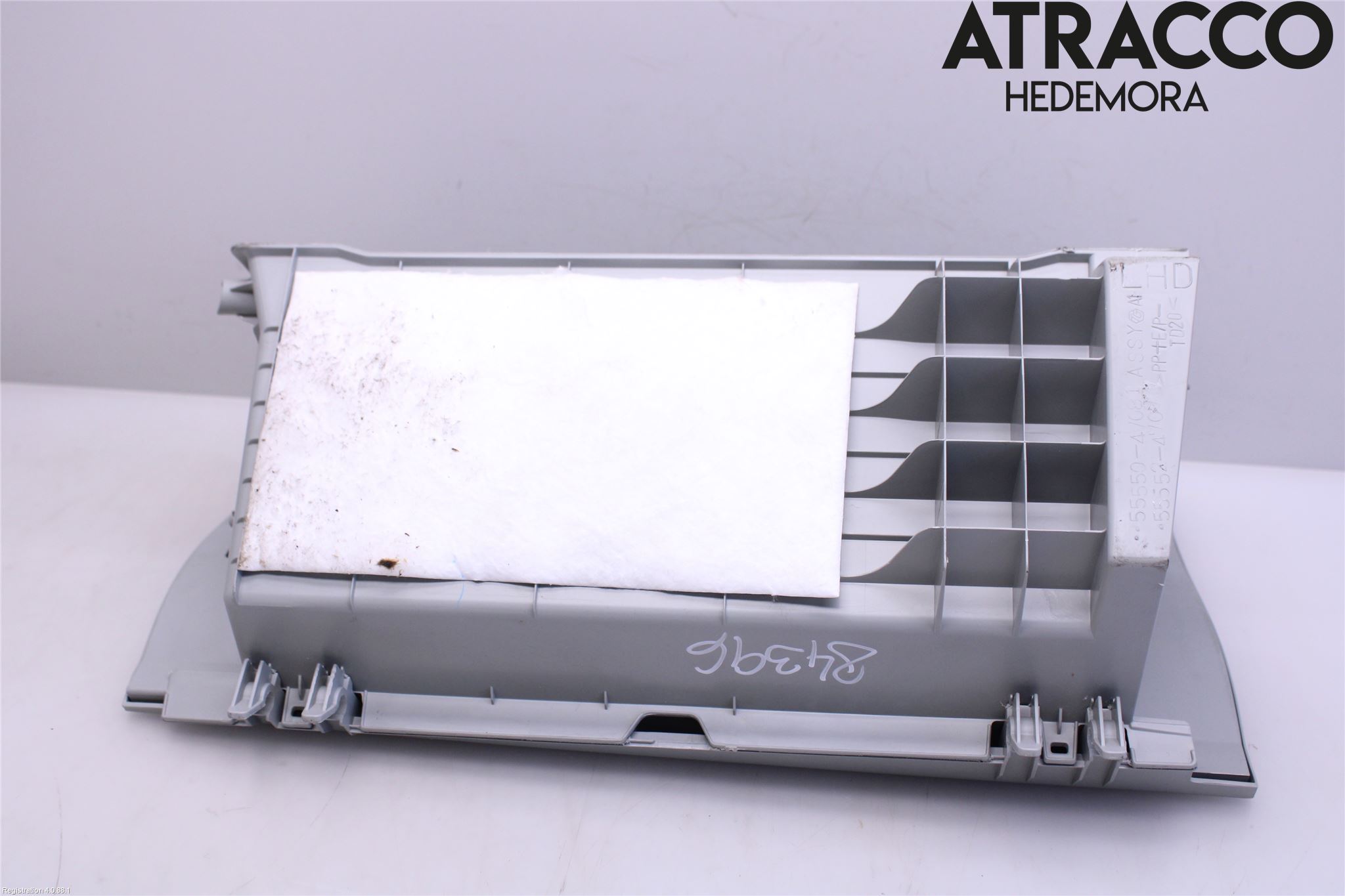 Toyota PRIUS ZVW30 09-20 Handskfack