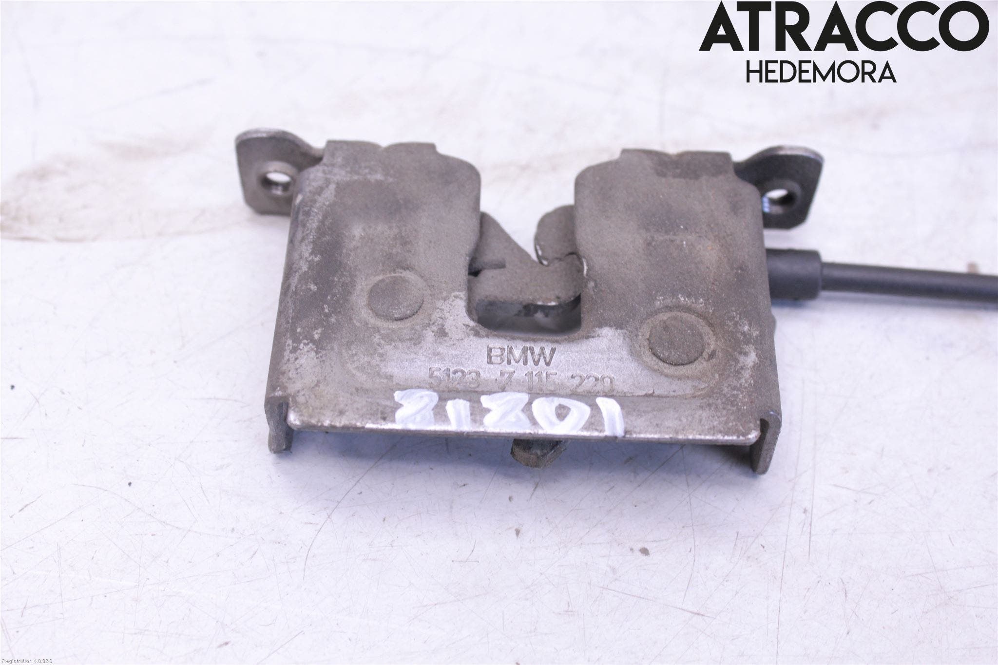 BMW 5 E60/61 Sed/Tou 02-10 Huvlås