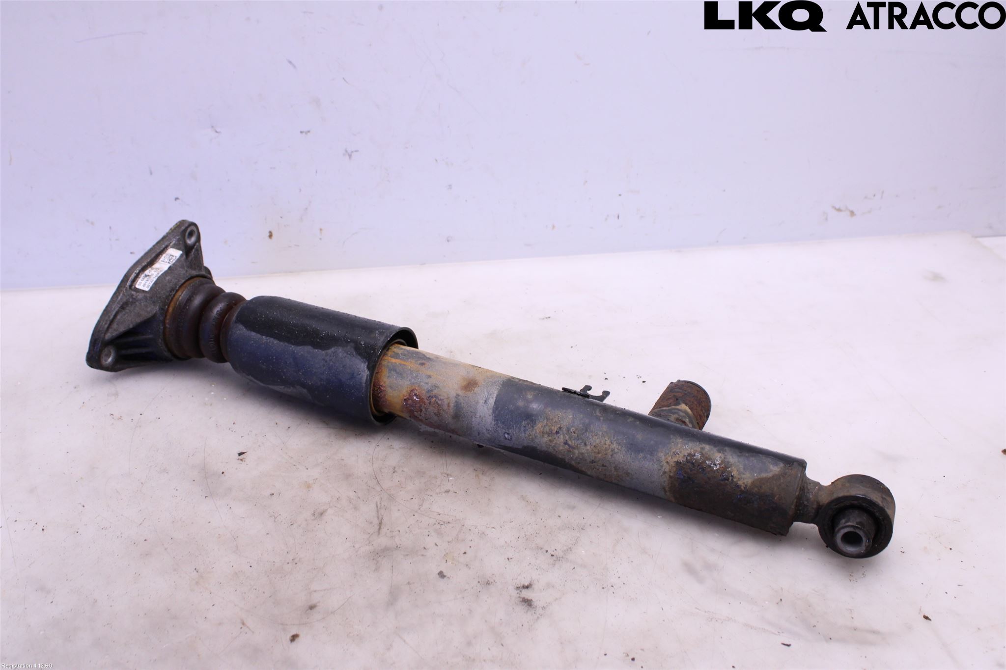 BMW 4 F32/F33/F82/F83 13-20 Stötdämpare Bak