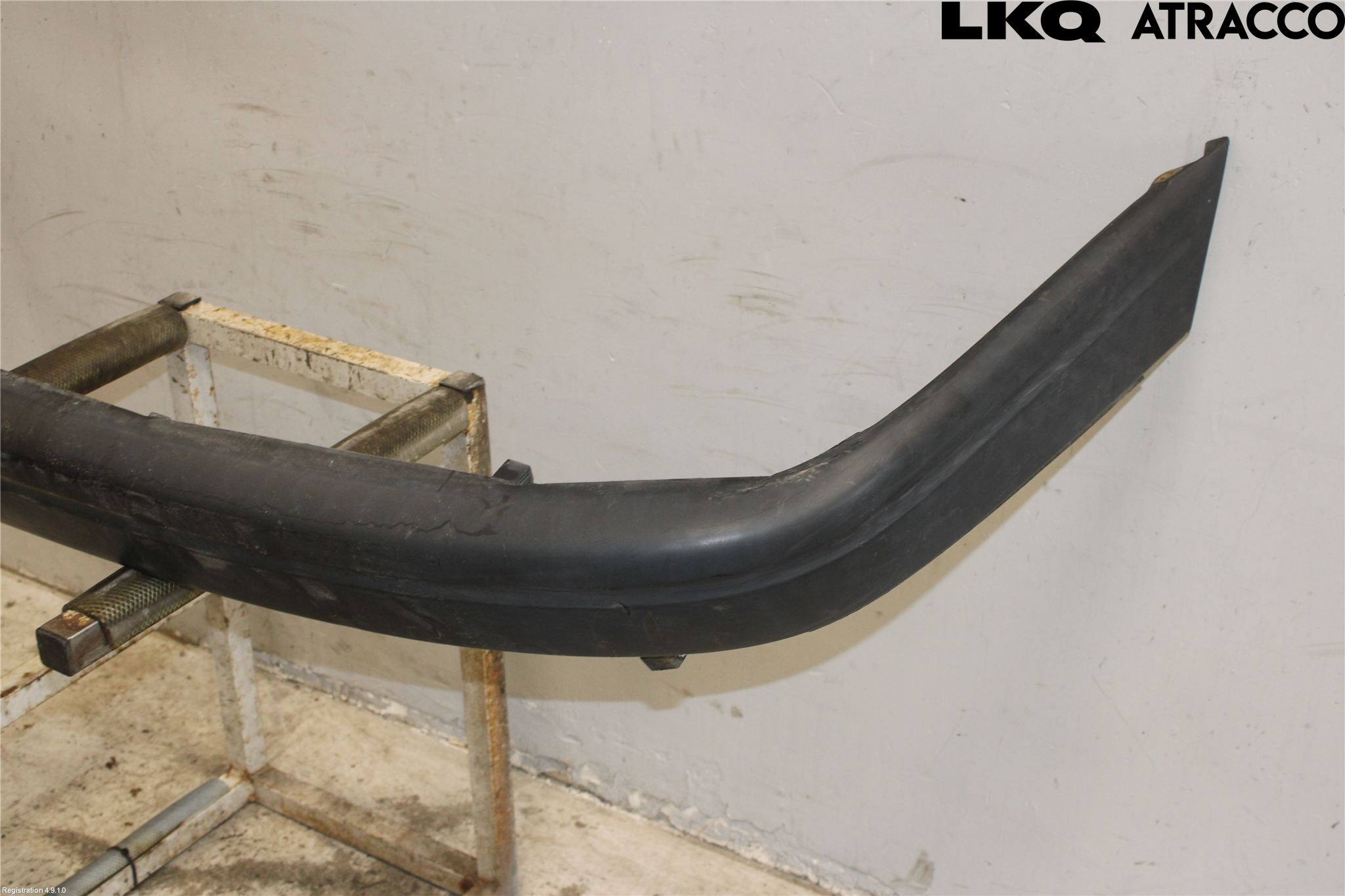 Toyota COROLLA 98-01 Stötfångarbeklädnad Bak