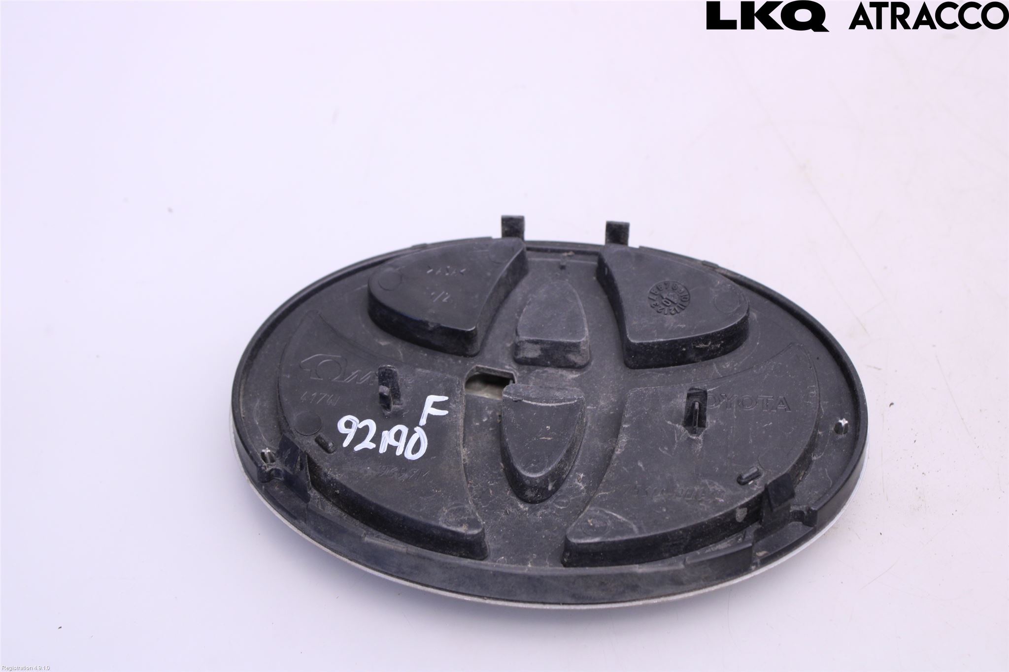 Toyota YARIS XP90 06-11 Emblem