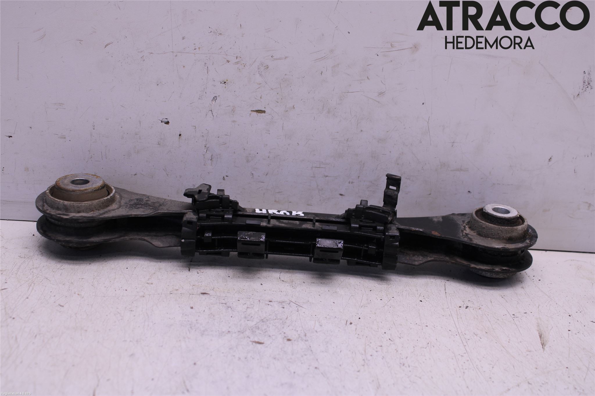 BMW 1 F20/F21 11-19 Bärarm Bak Övre Höger