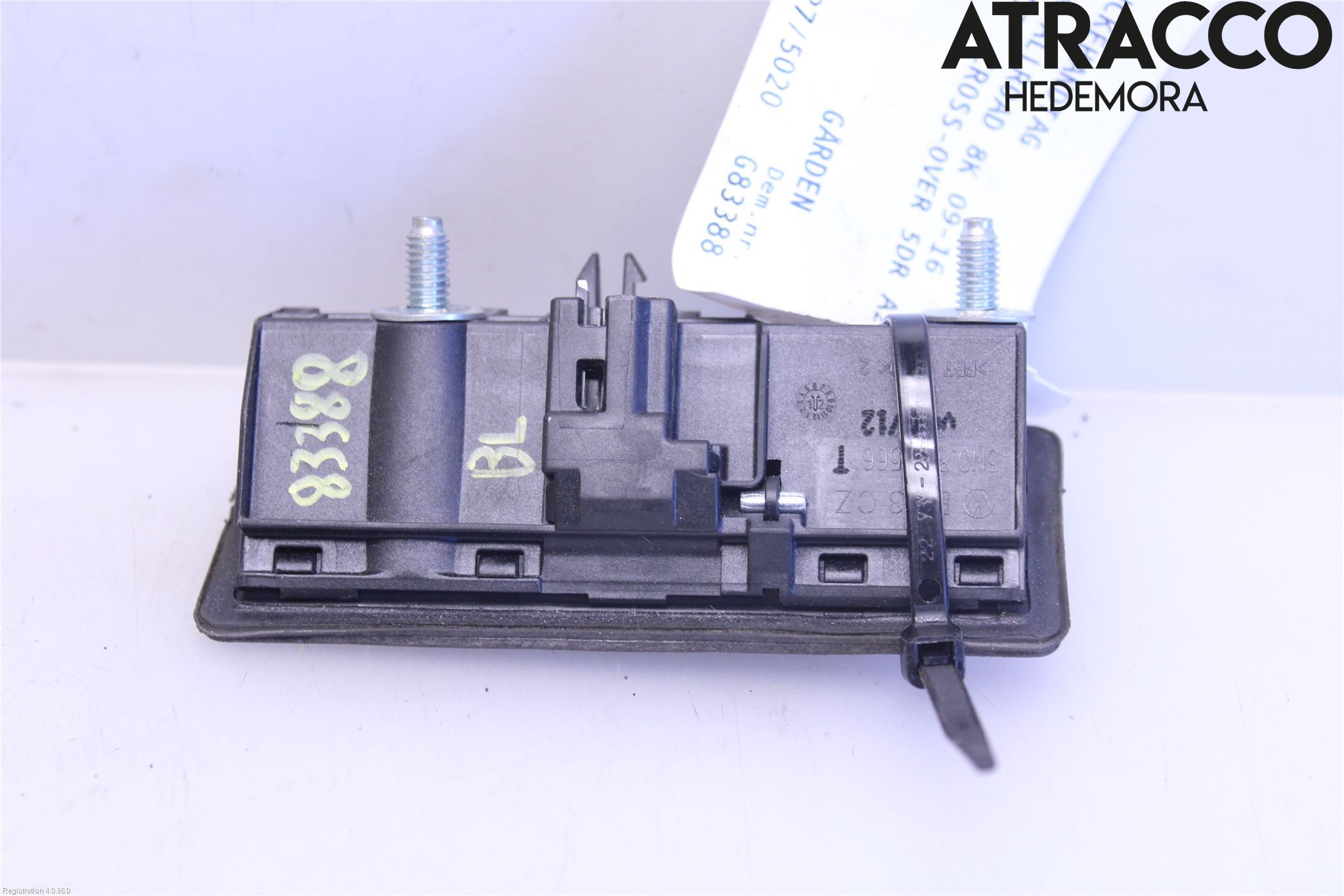 Audi A4 ALLROAD 09-16 Bakluckehandtag