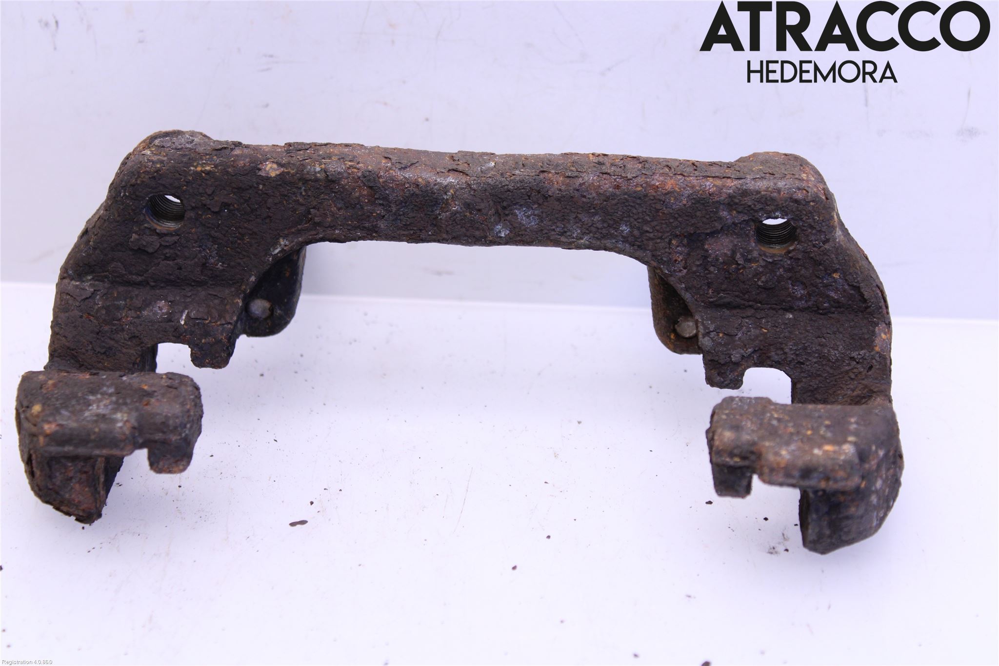 Dacia DUSTER 10-17 Bromsokshållare