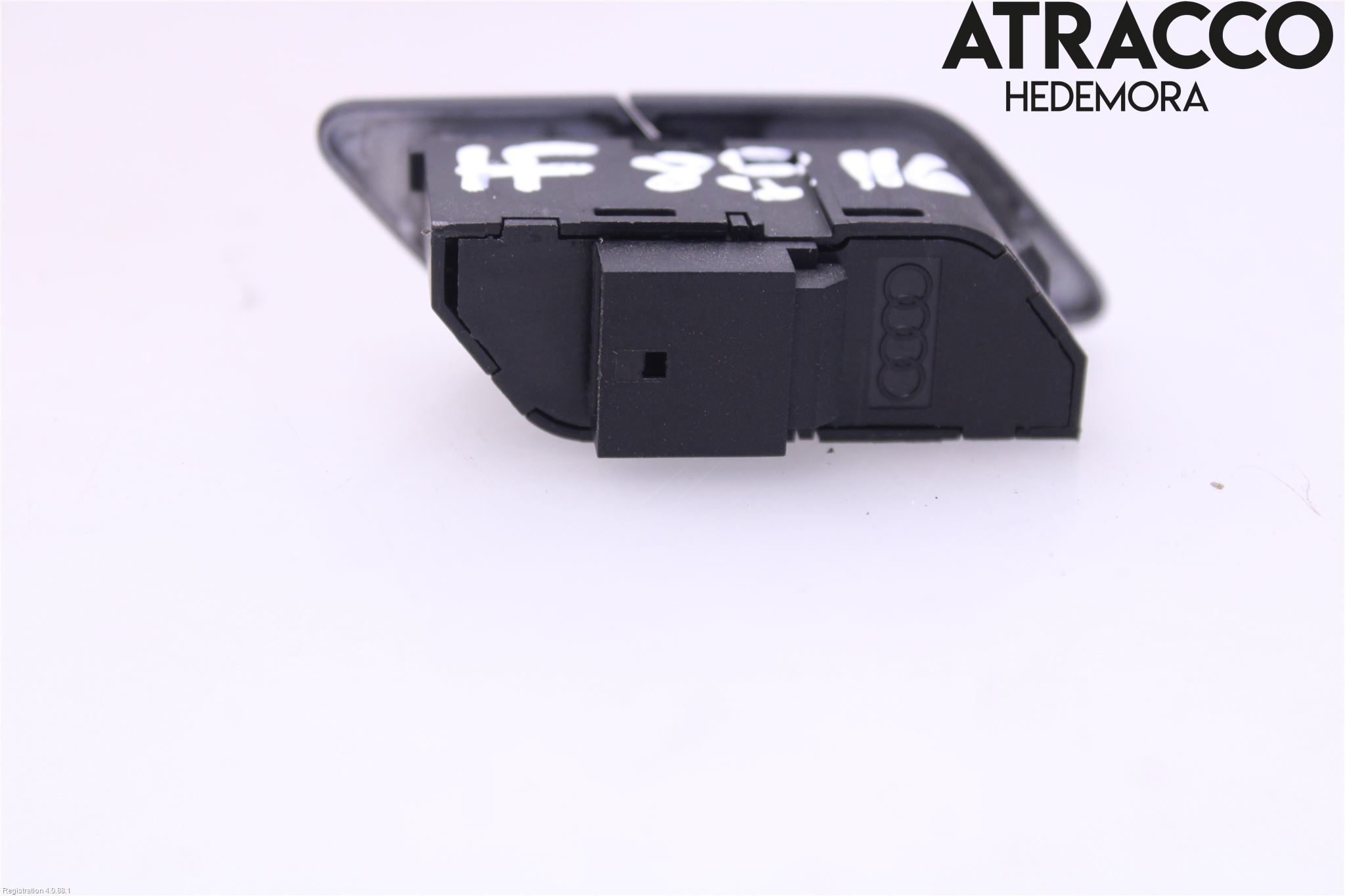 Audi A6 F2/C8 19- Strömställare Centrallås