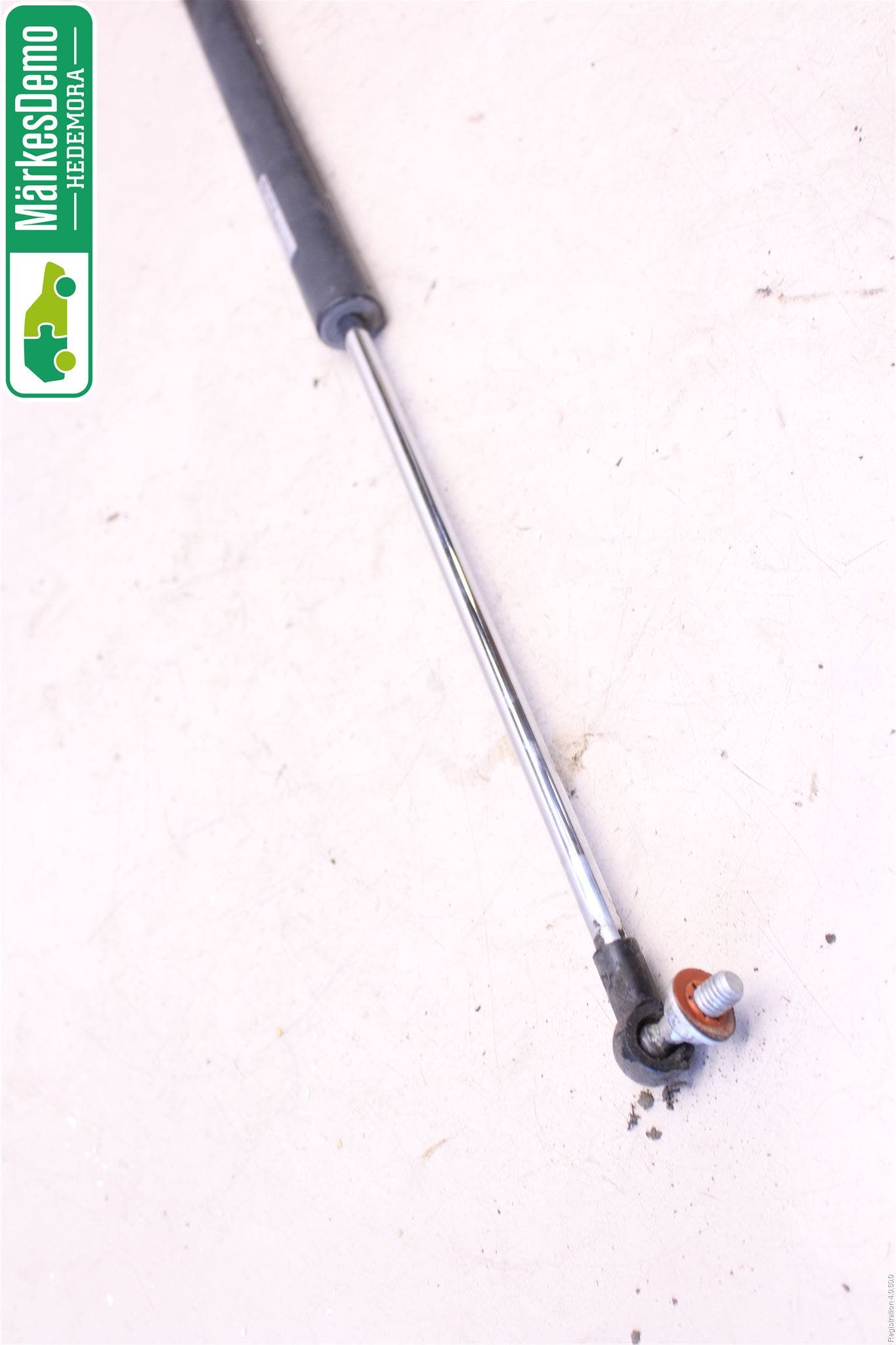 Subaru FORESTER SG 06- Gasfjäder Baklucka