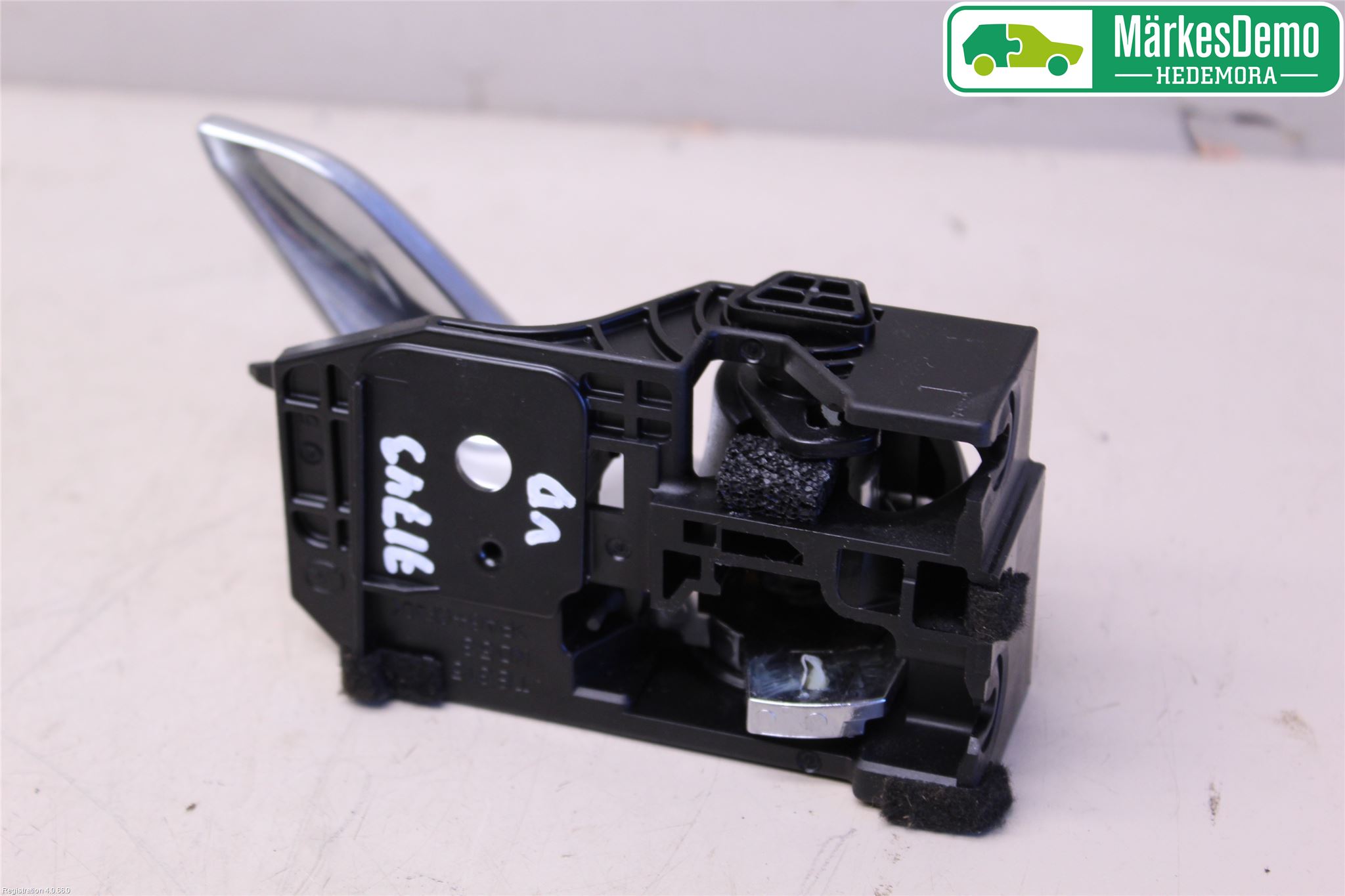 Mazda 3 III 14-19 Dörrhandtag Inre Vä