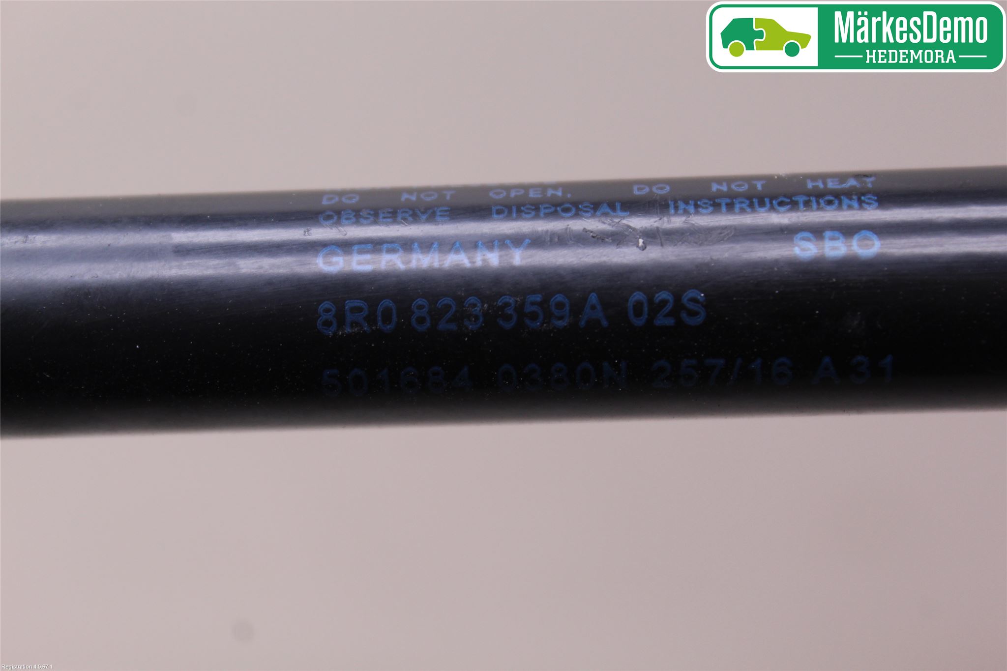 Audi Q5 09-16 Gasfjäder Motorhuv