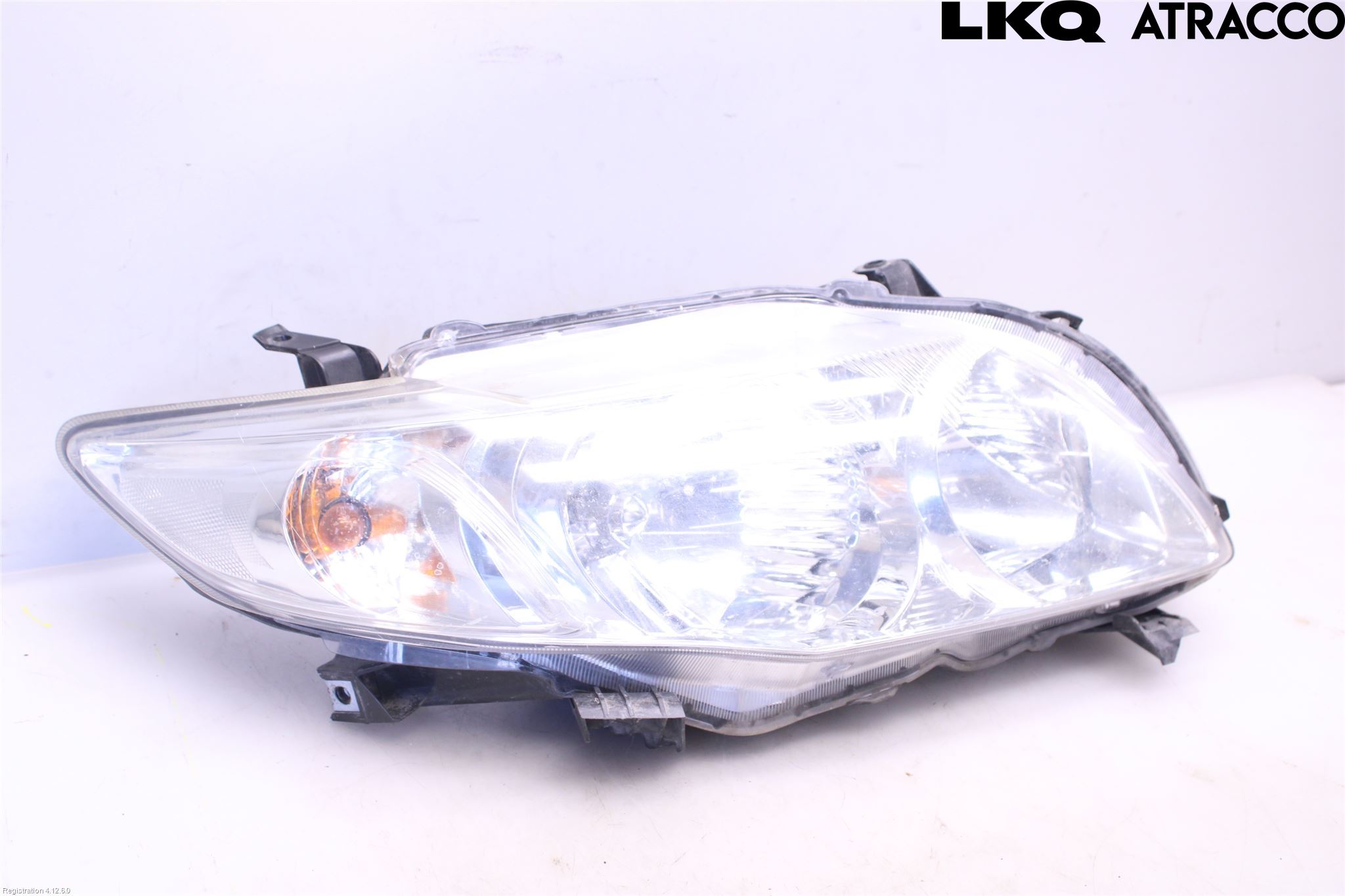 Toyota COROLLA 08-12 Strålkastare
