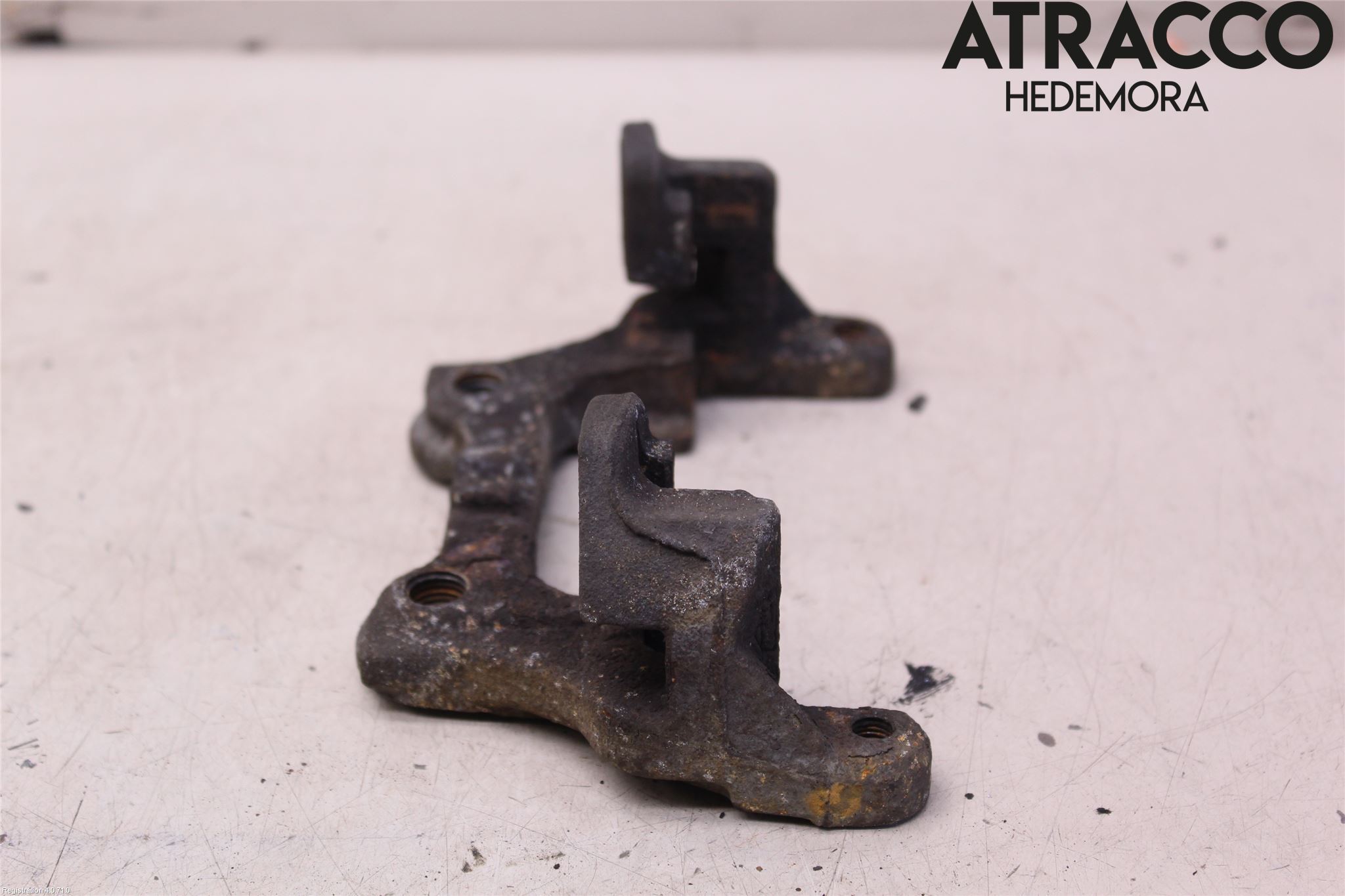 BMW 2 F45 Active Tourer 14-21 Bromsokshållare