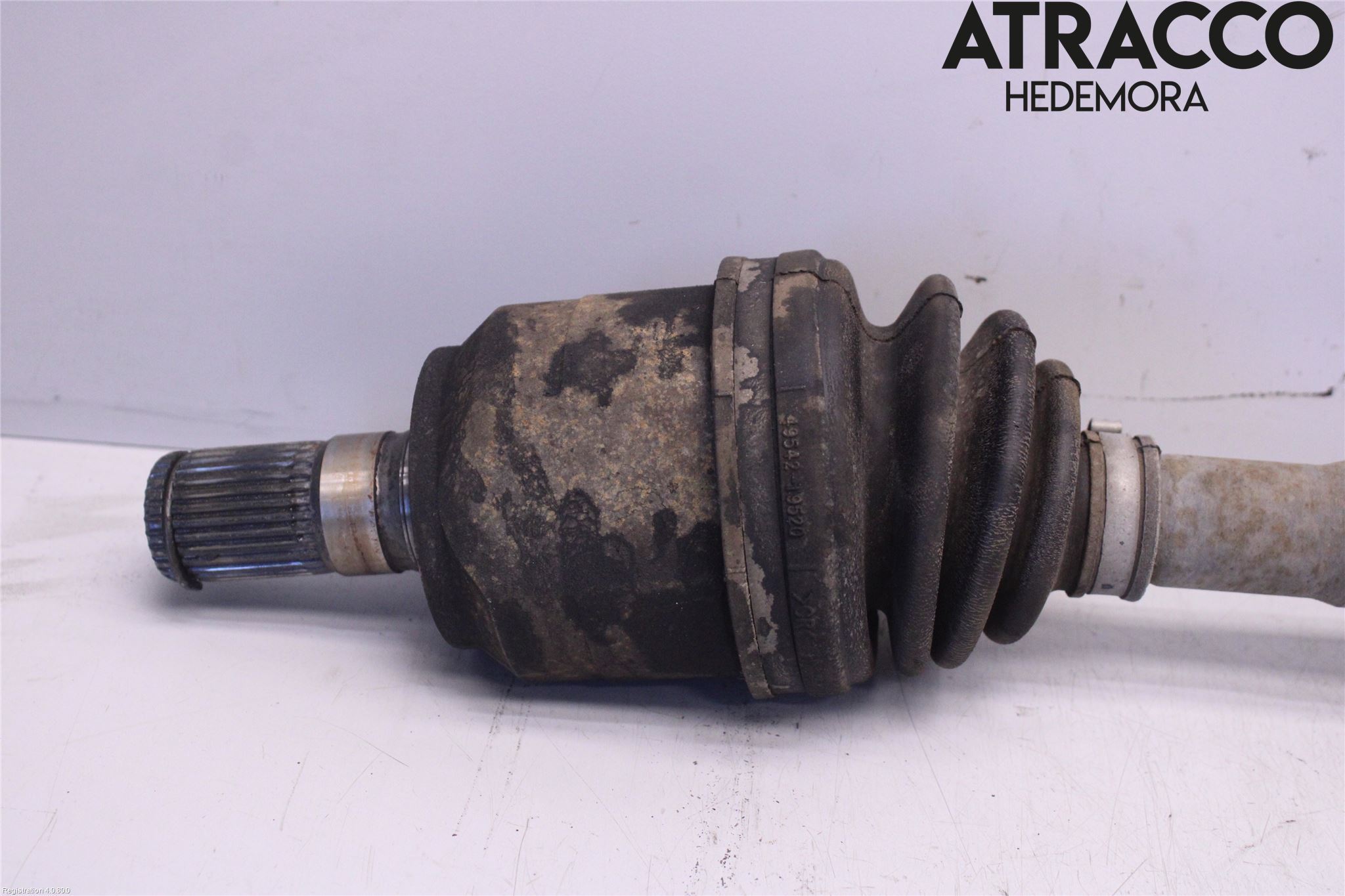 Kia CARENS III 13-19 Drivaxel Fram Höger