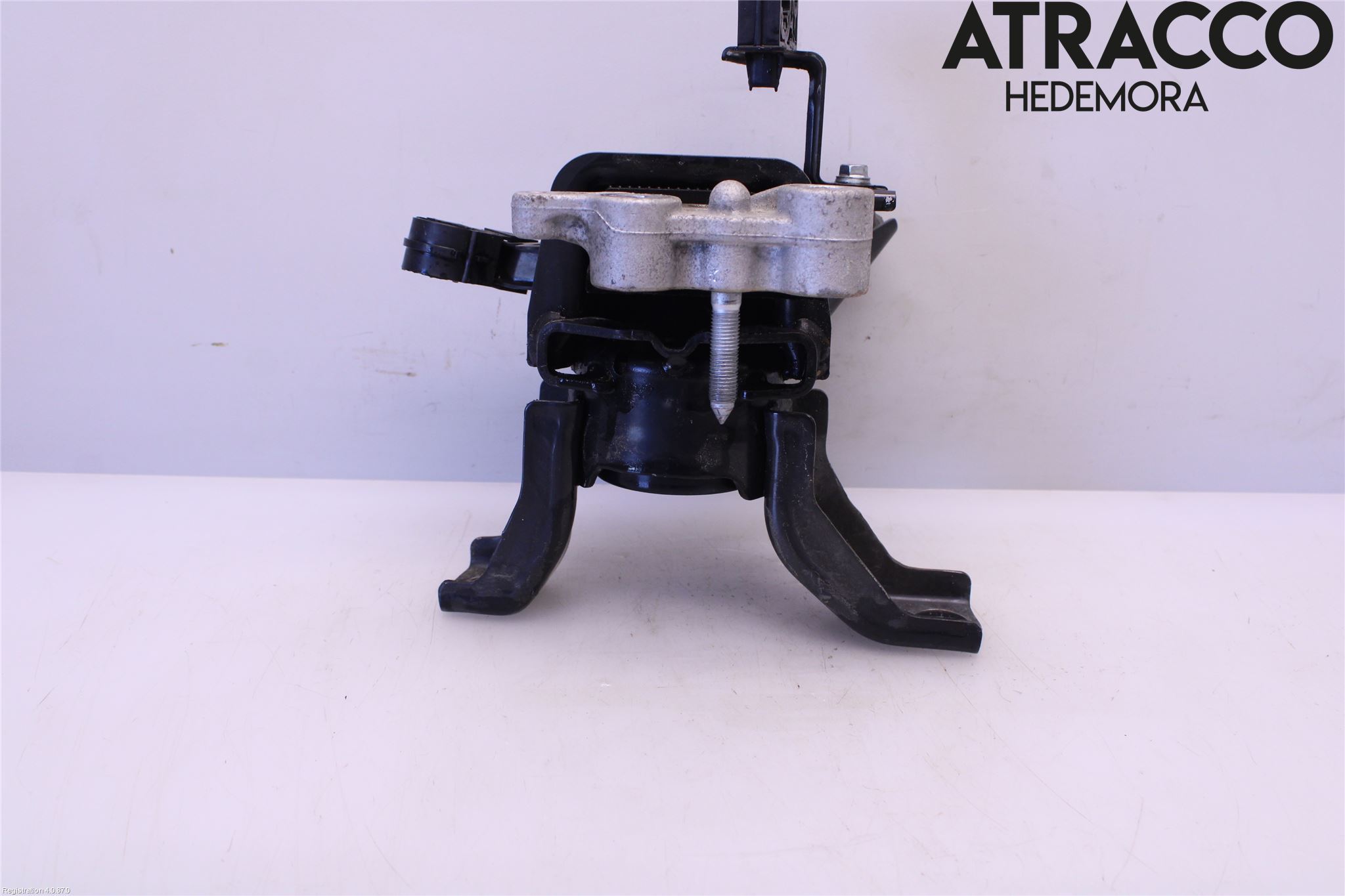 Toyota AURIS 13-19 Motorfäste