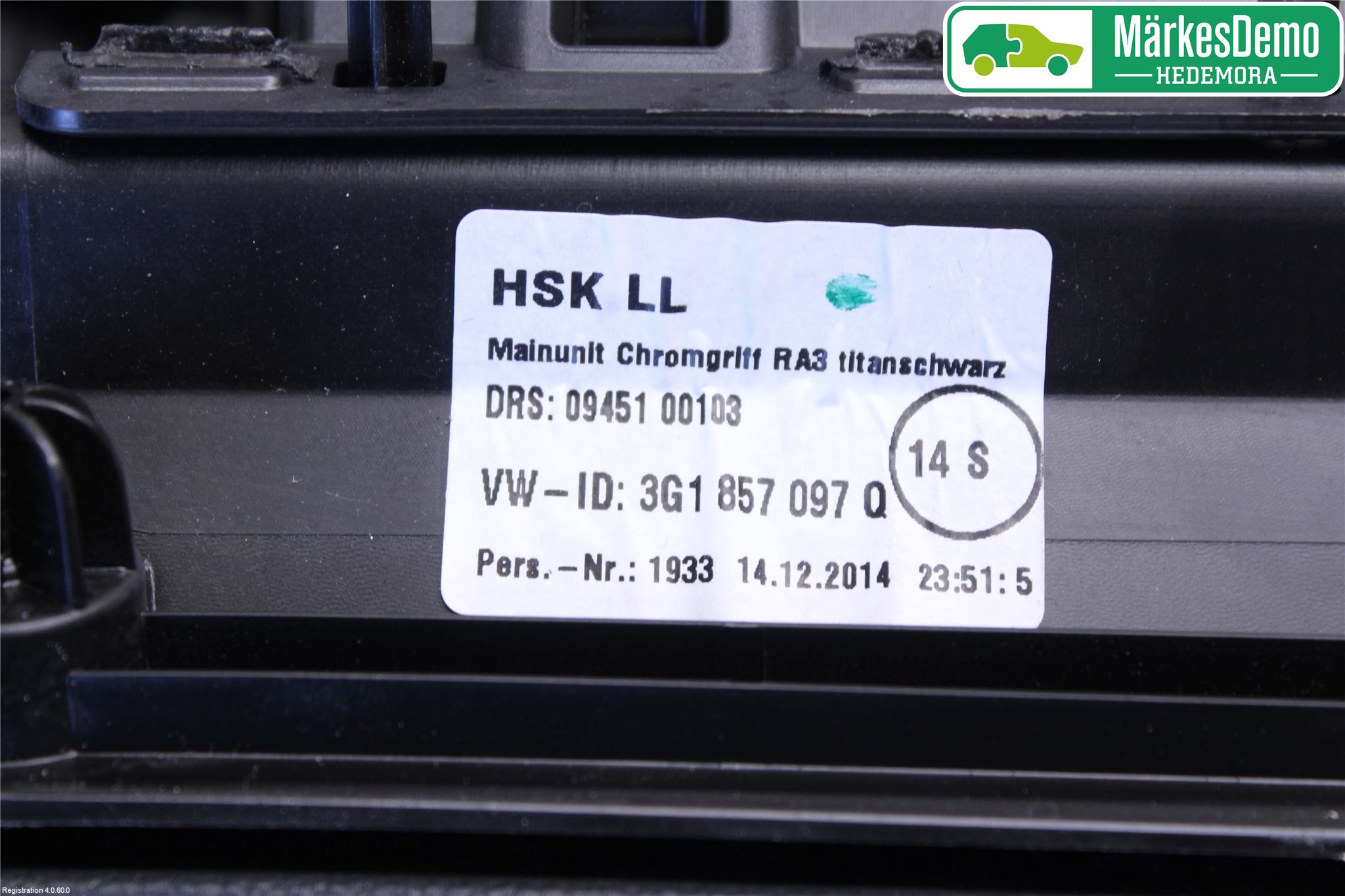 Volkswagen VW PASSAT 15-19 Handskfack