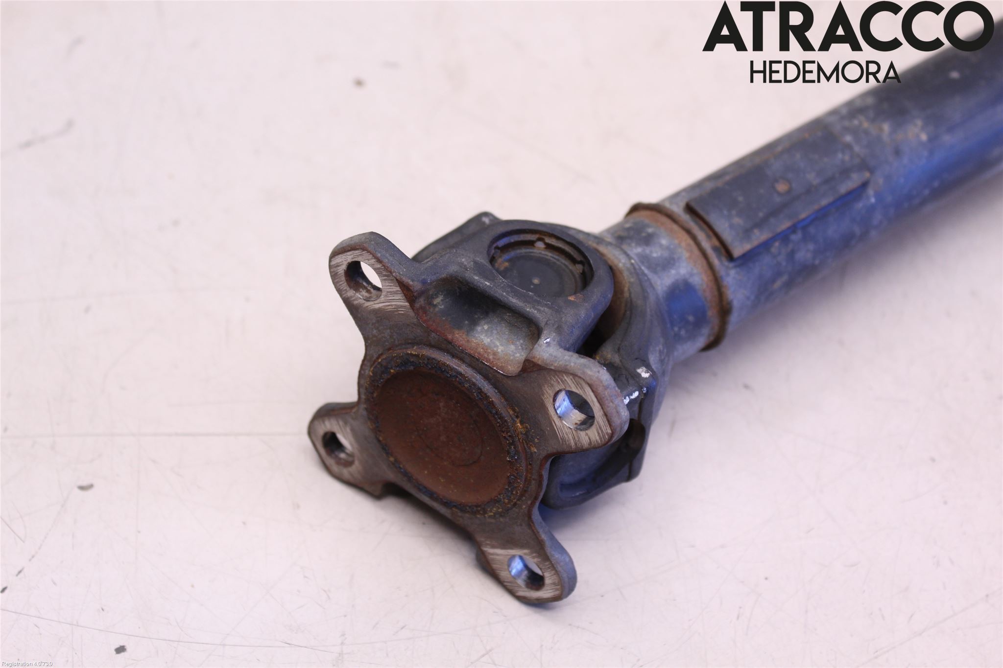 BMW X3 E83     03-10 Mellanaxel Främre