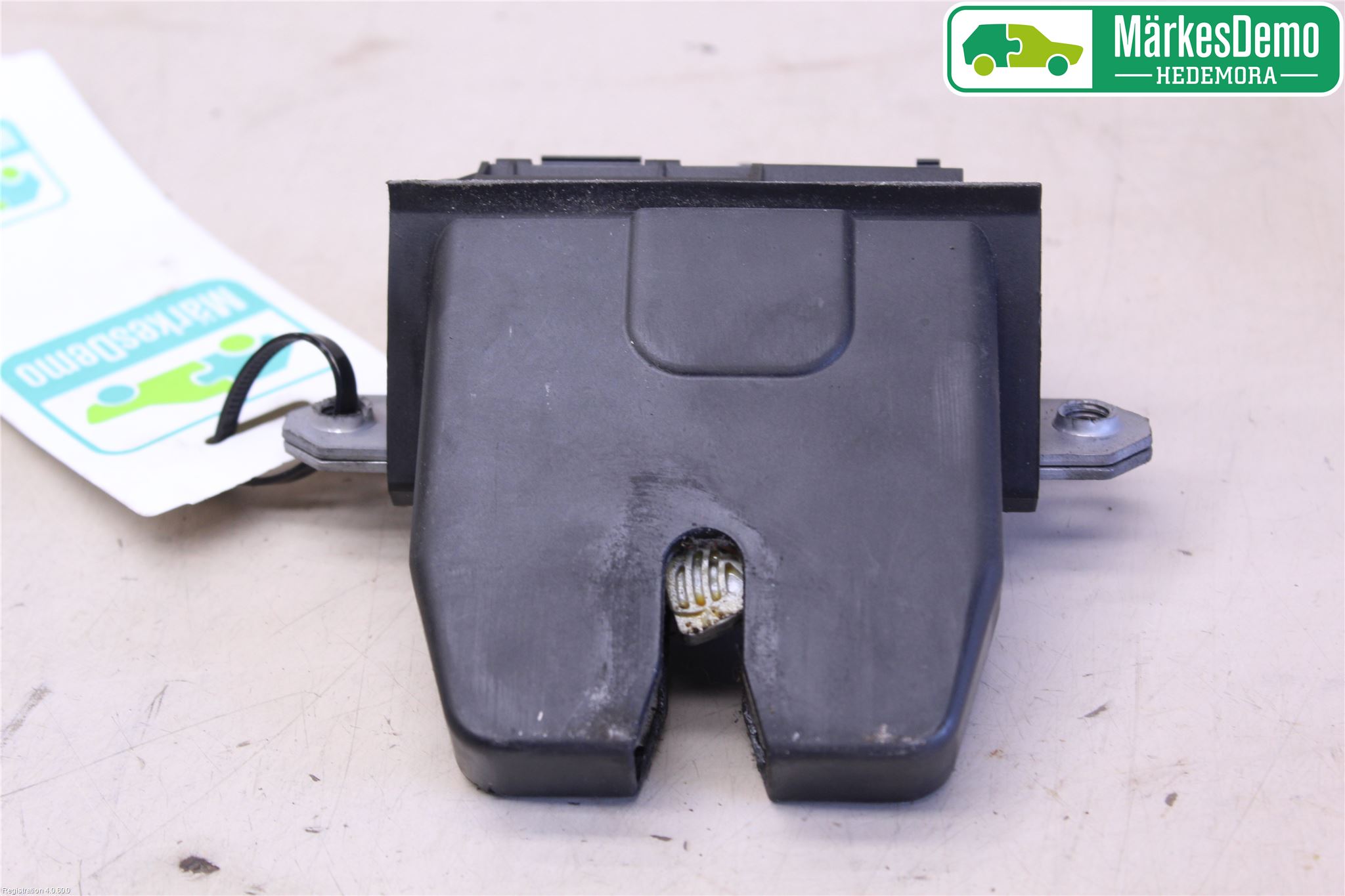 Ford KUGA 08-12 Låskista Baklucka