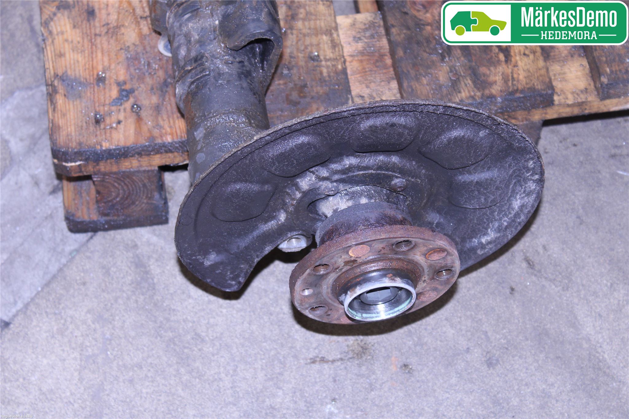 Volkswagen VW CADDY 11-15 Bakaxelbalk