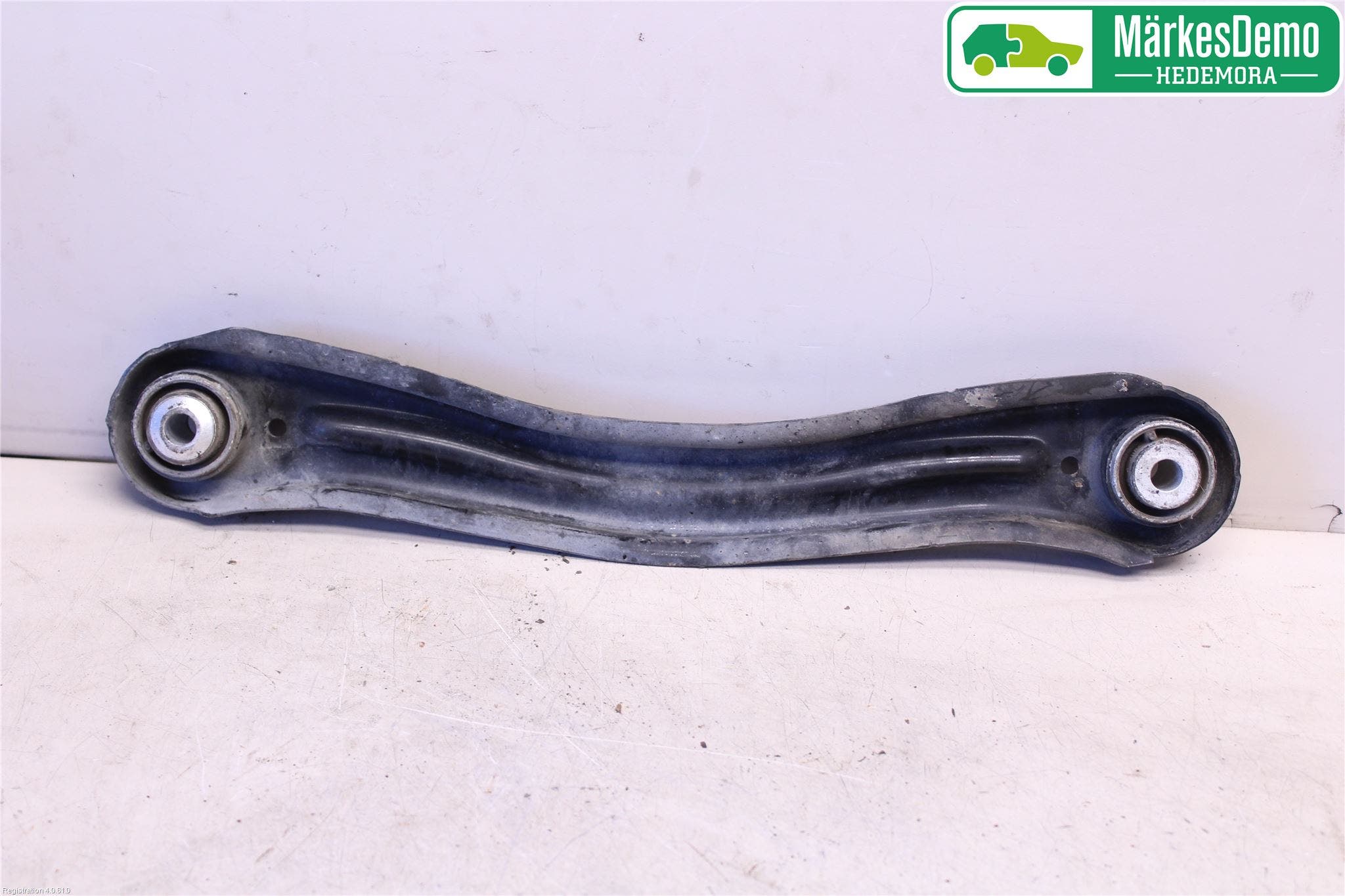 Mercedes-Benz MB ML/GLE-KLASS (W166) 12-18 Bärarm Bak Övre Vänster