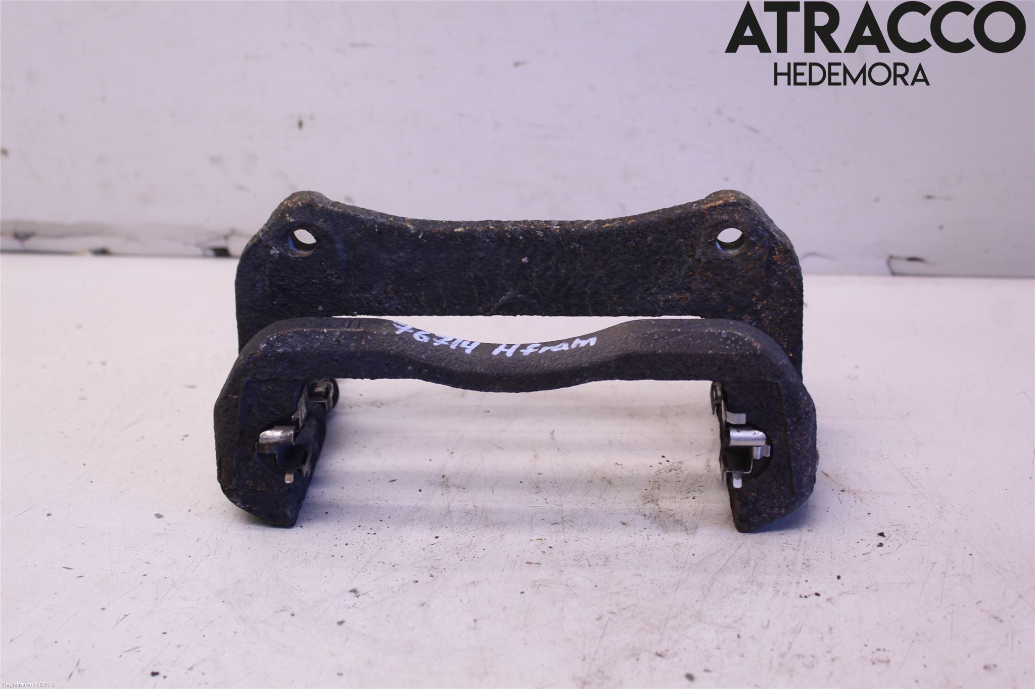 Lexus NX 300h 15-21 Bromsokshållare