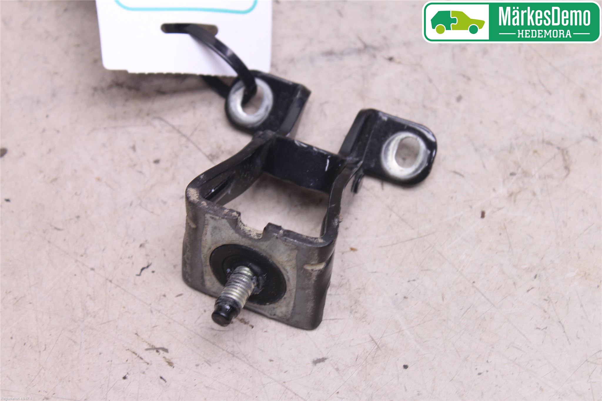 Seat LEON 13-20 Bakluckegångjärn Hö